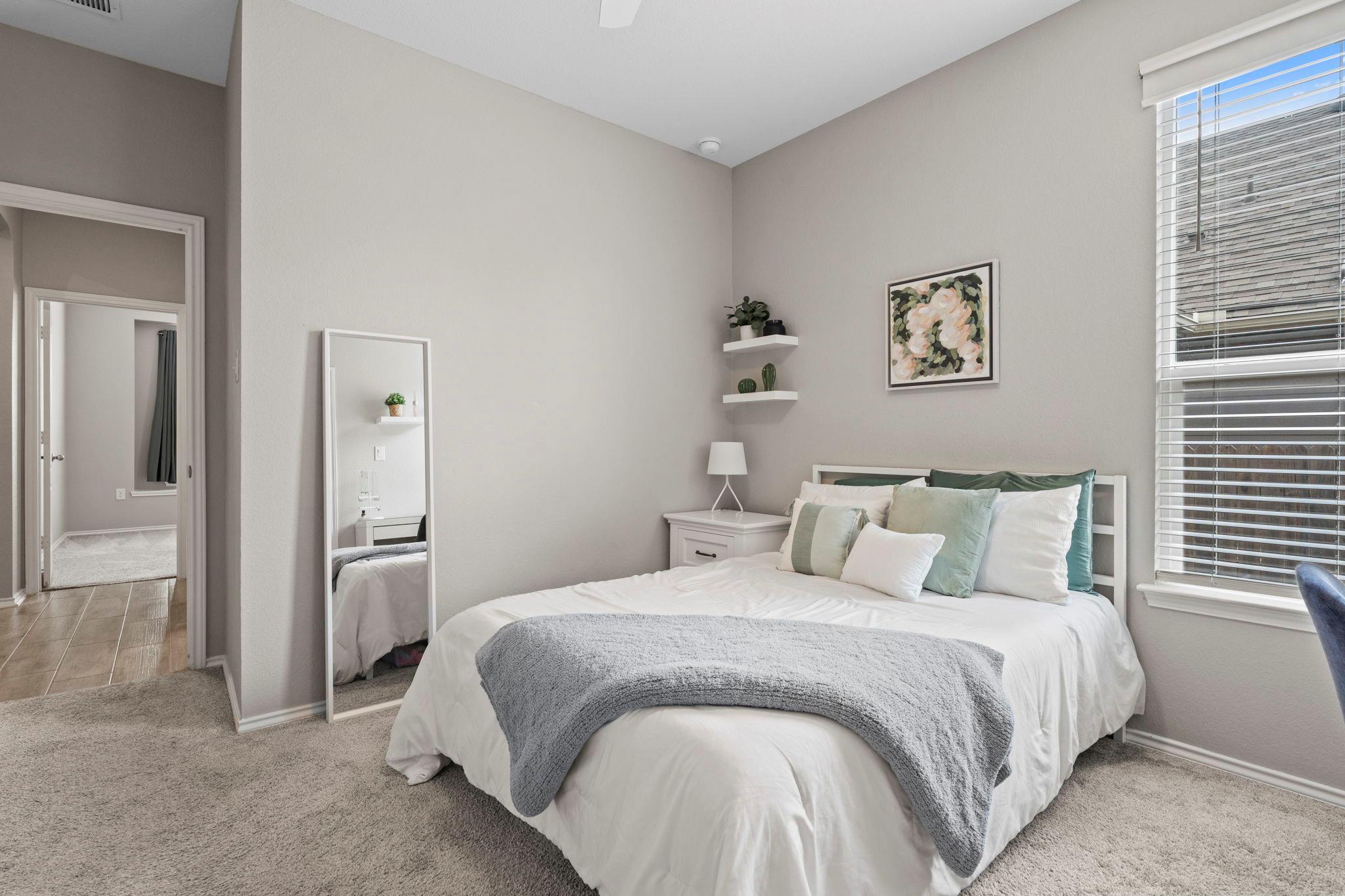 330 Conestoga DR