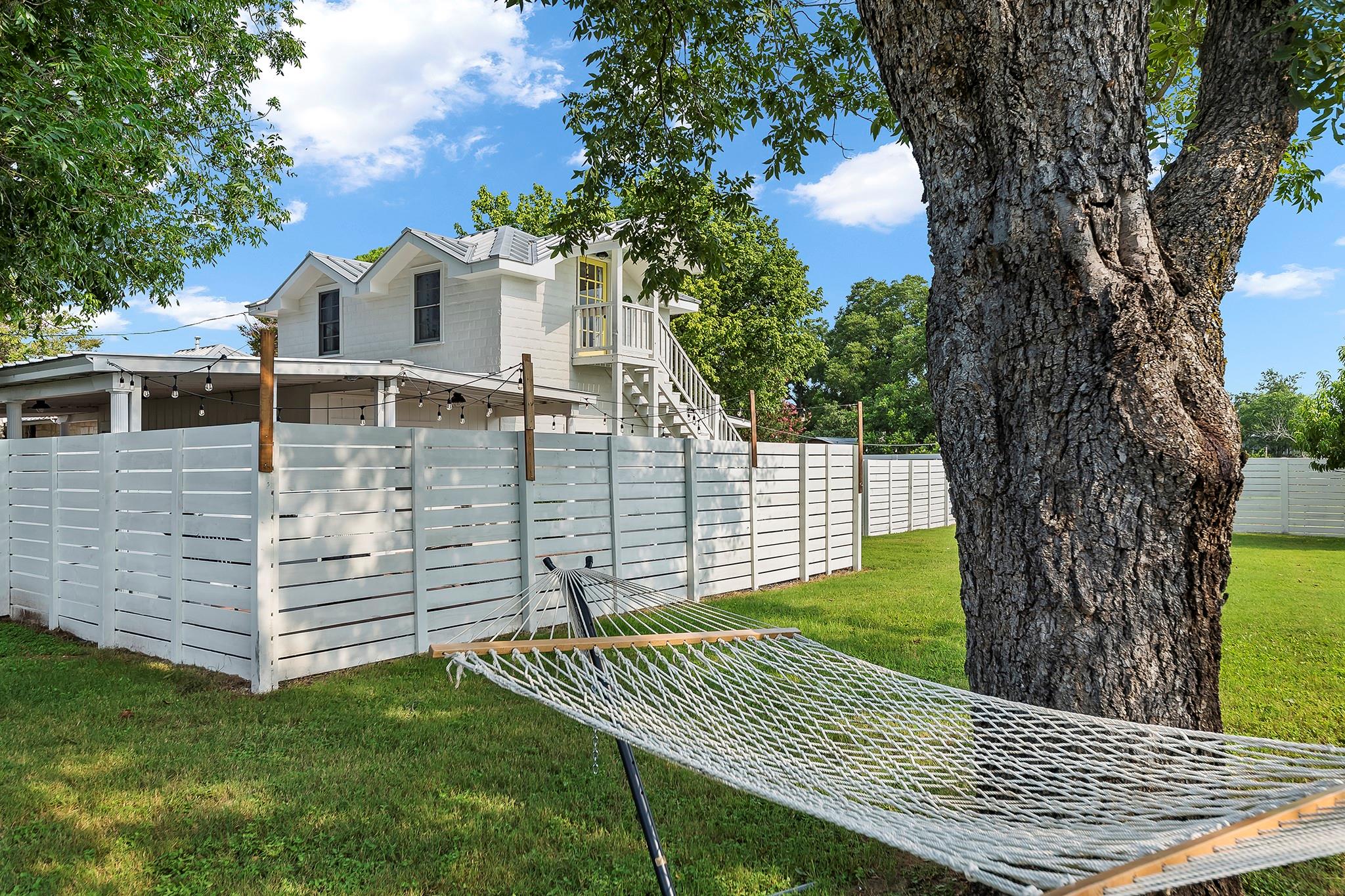 234 Loring