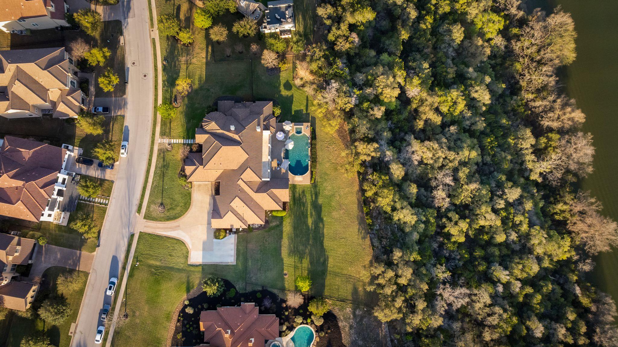 11713 Shoreview Overlook