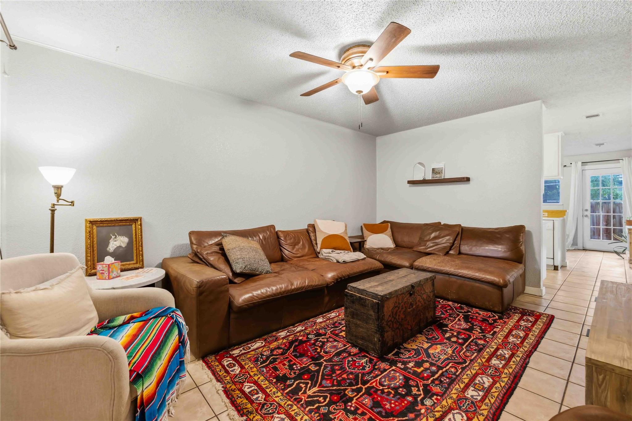 3305 Dolphin DR