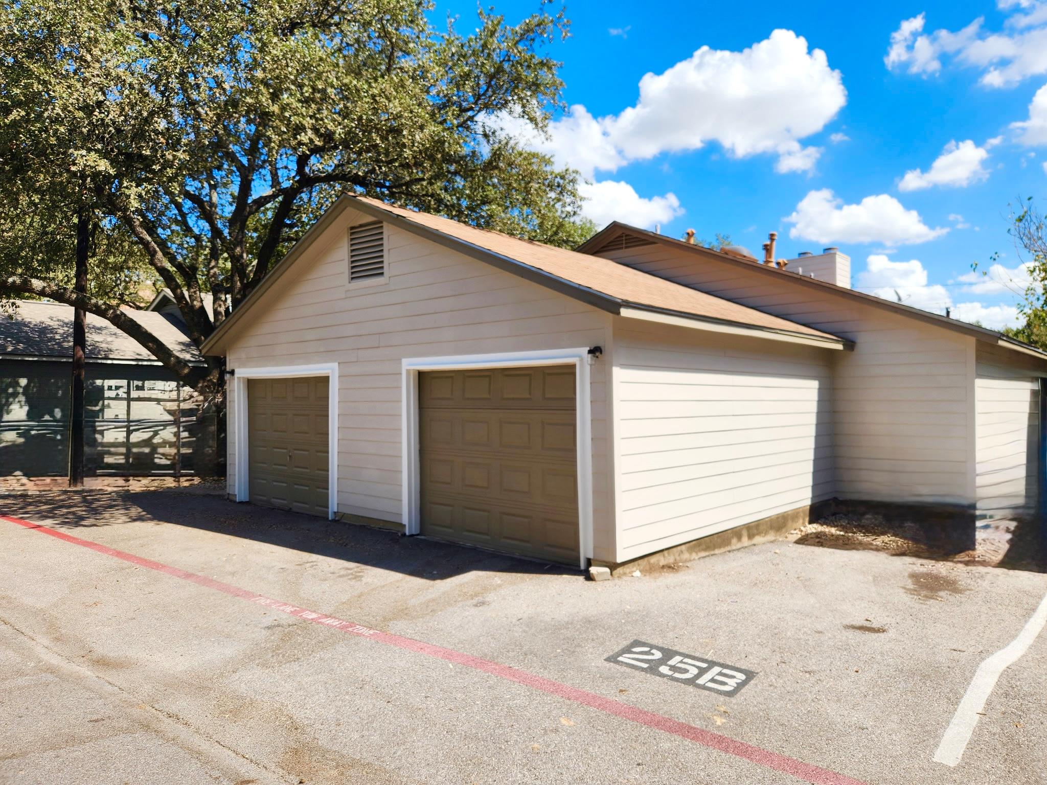 7825 Beauregard CIR # 25