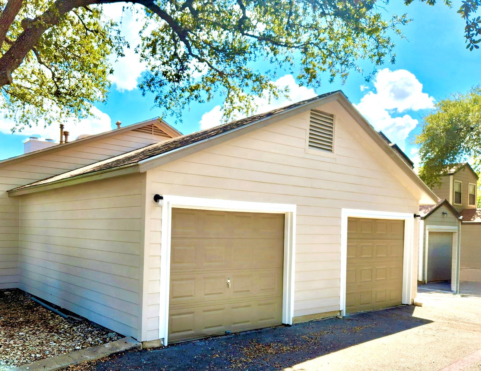 7825 Beauregard CIR # 25