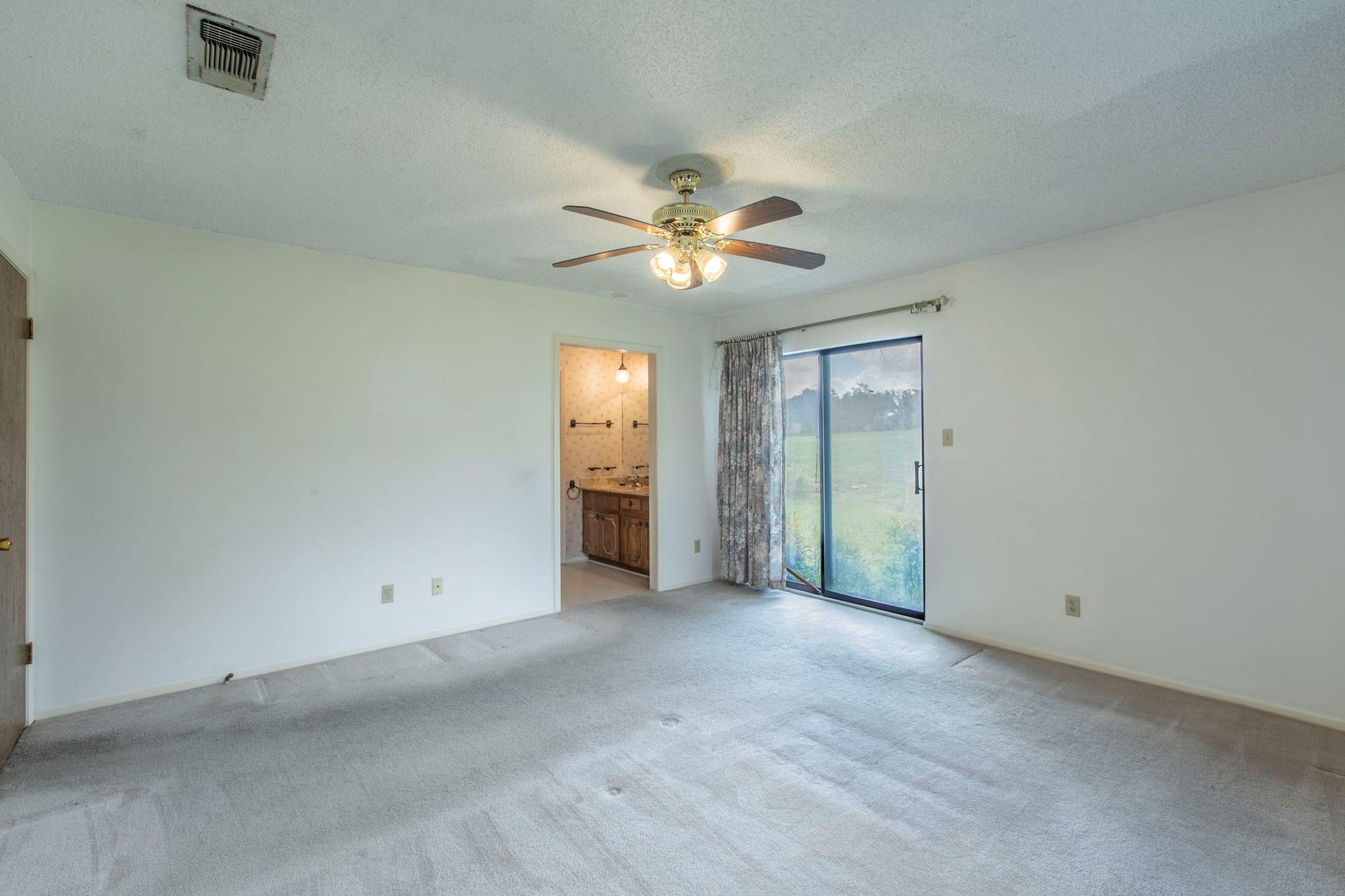 106 White Sands DR