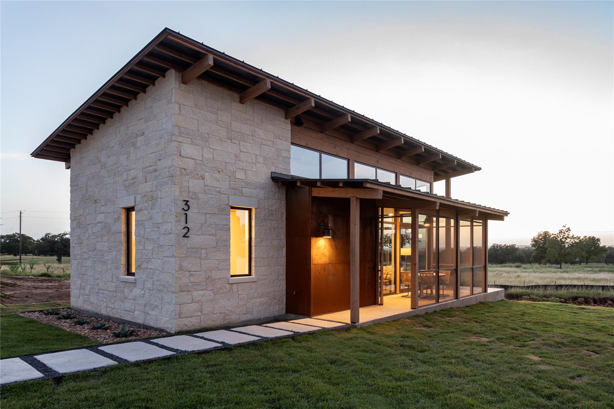 9361 W Us Highway 290 # 117