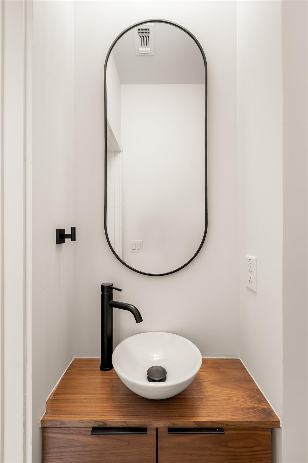 3412 Gonzalez ST # 2