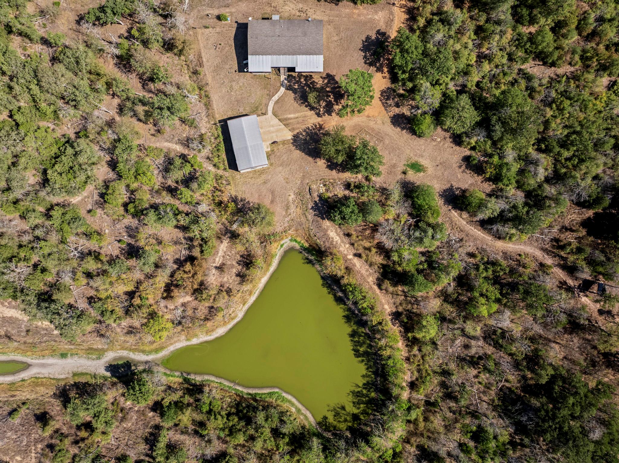 454 Leisure LN