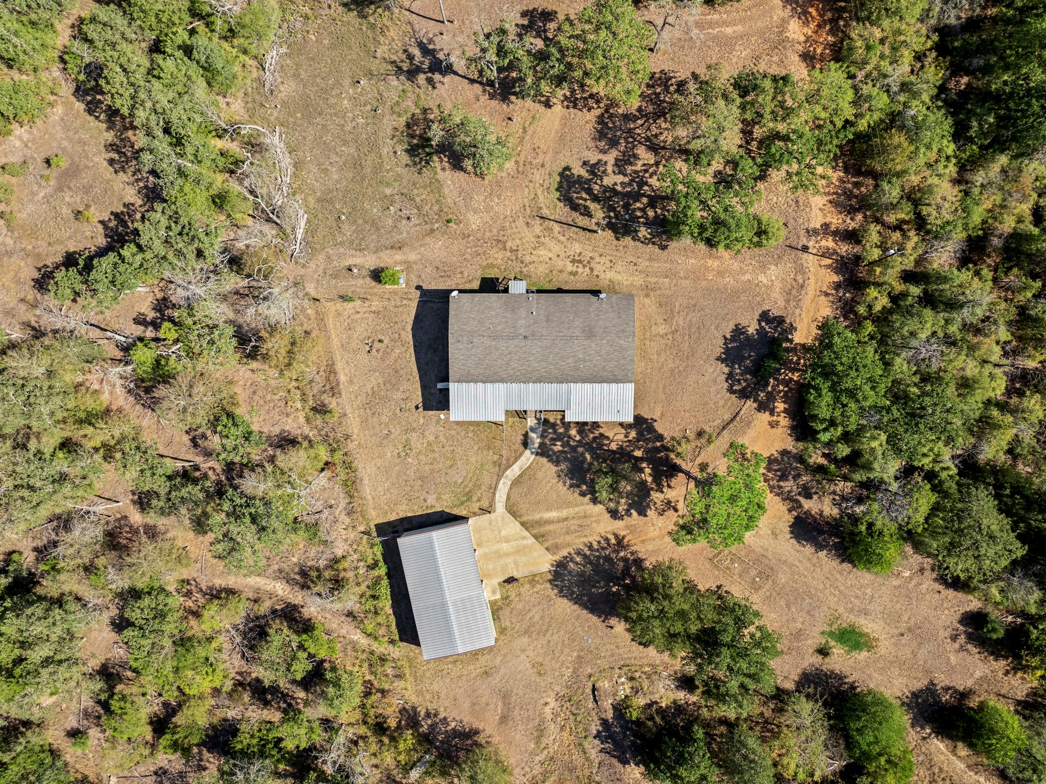 454 Leisure LN