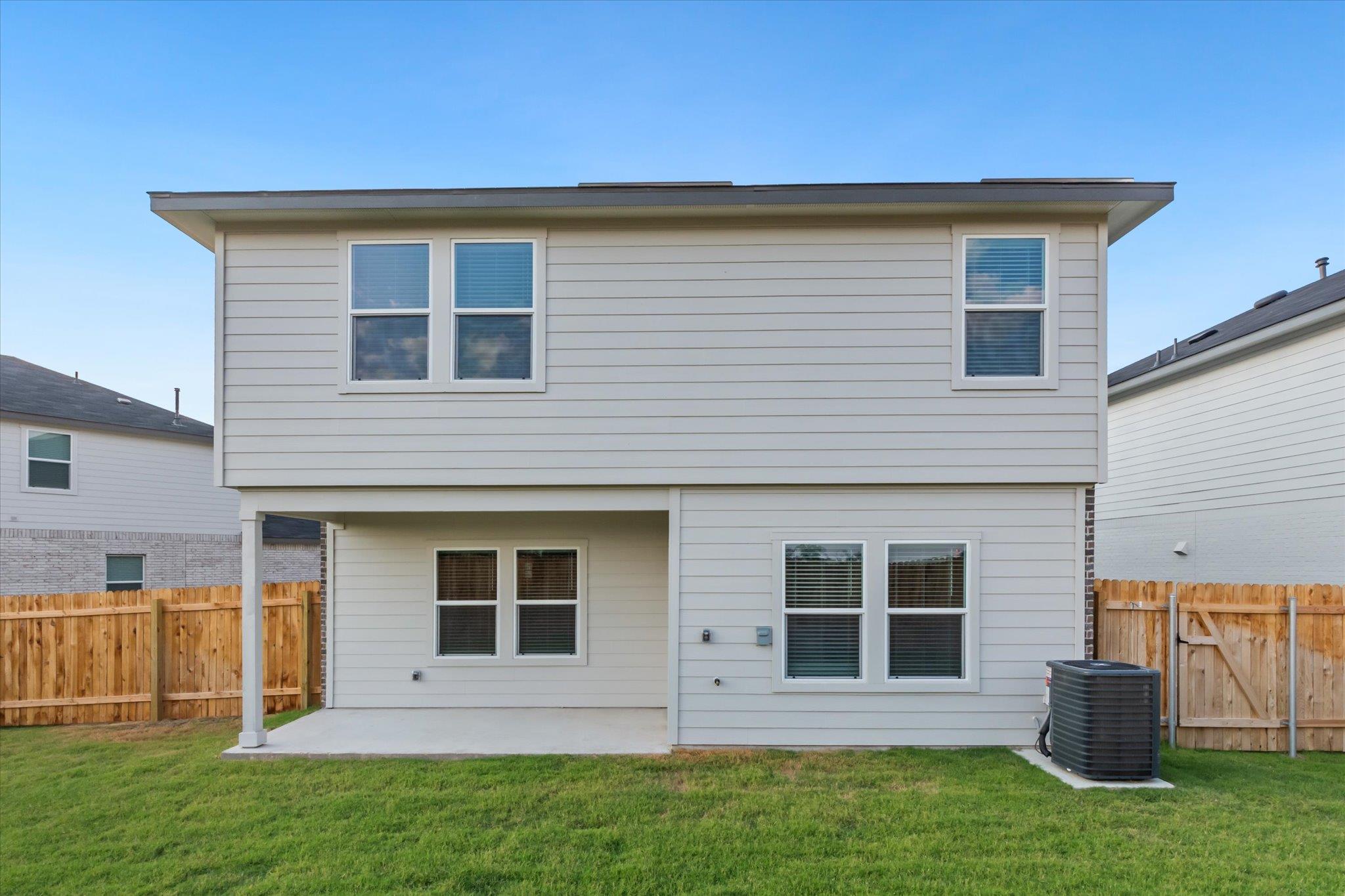 112 New Albany LN, San Marcos