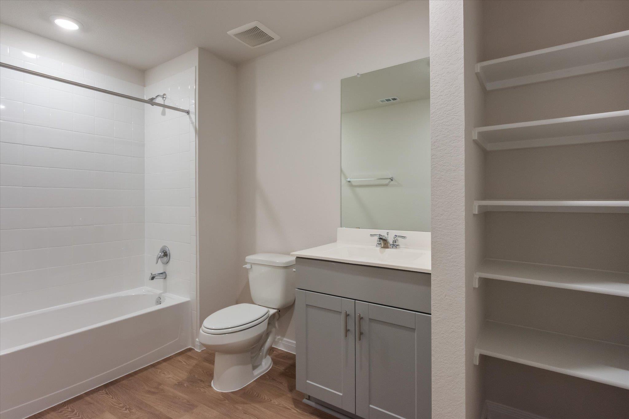 112 New Albany LN, San Marcos