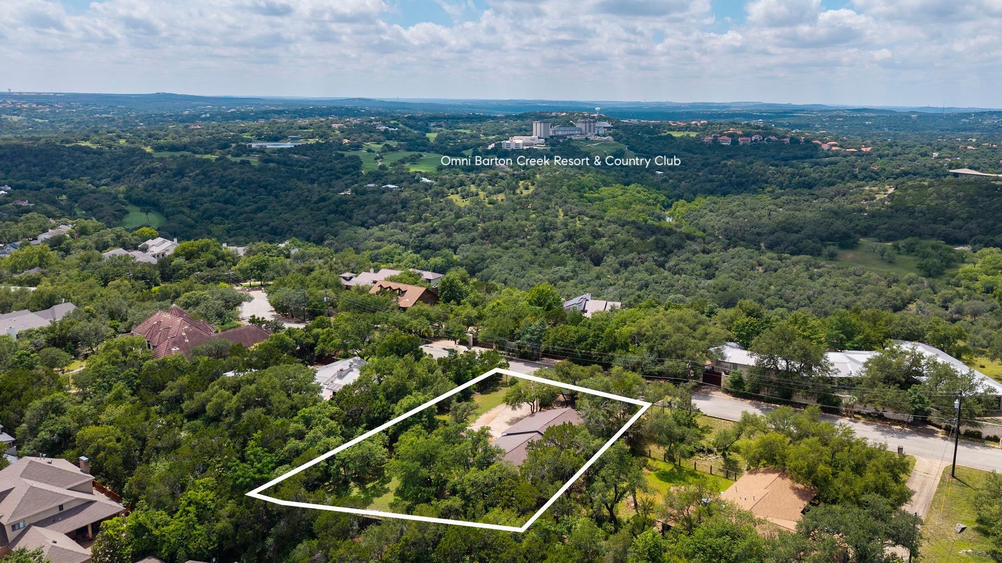 1211 Falcon Ledge DR