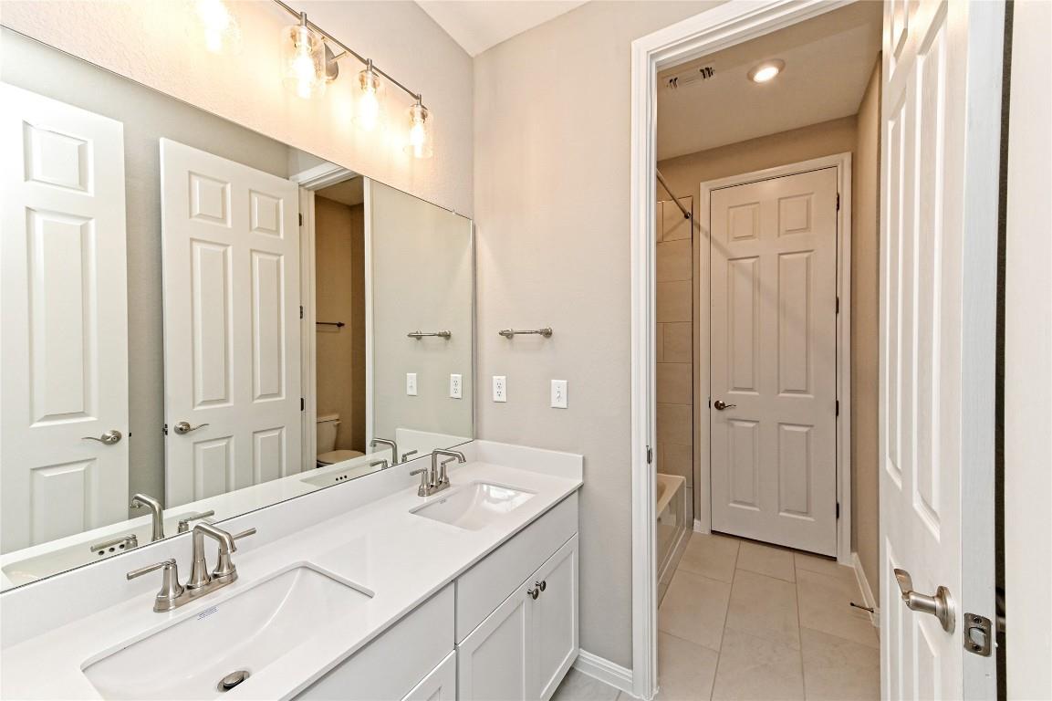 1241 Blue Oak BLVD