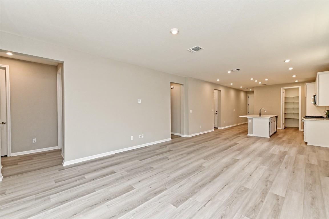 1241 Blue Oak BLVD