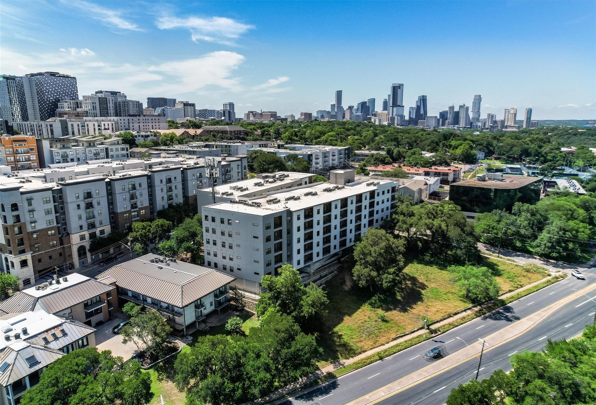 2500 Longview ST # 318