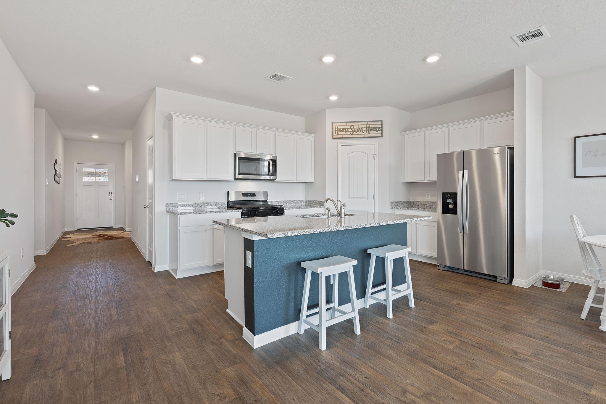 111 Evergreen Sumac LOOP