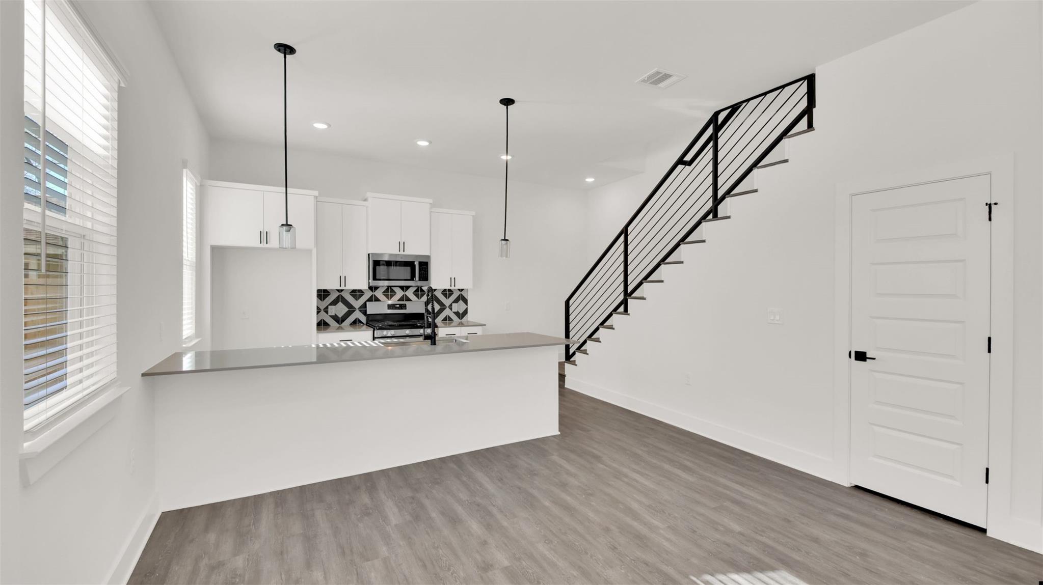 1106 Begonia TER # 2