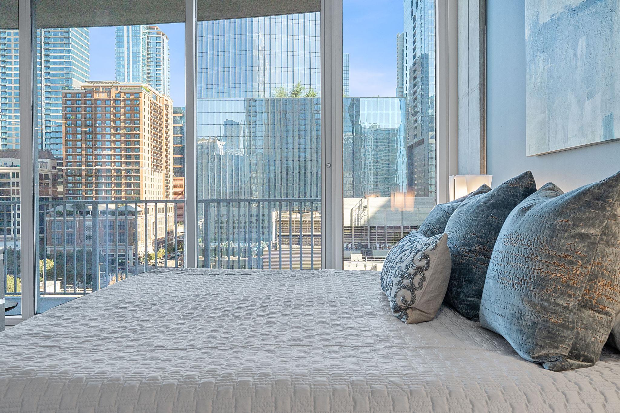 360 Nueces ST # 1007, Austin Unit: 1007