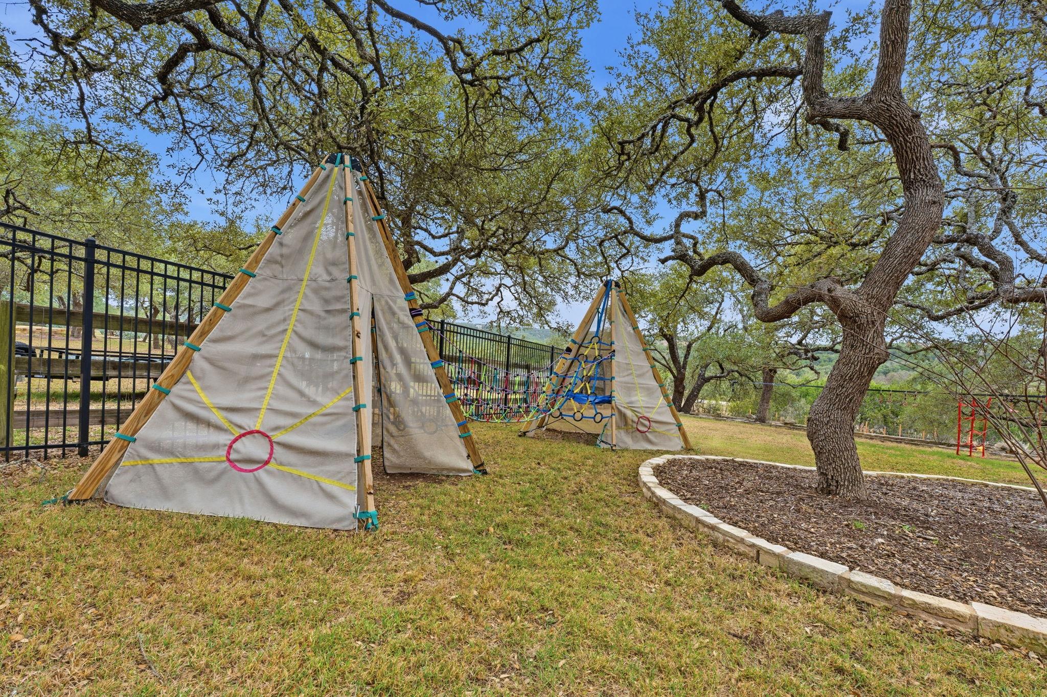 3118 La Ventana PKWY