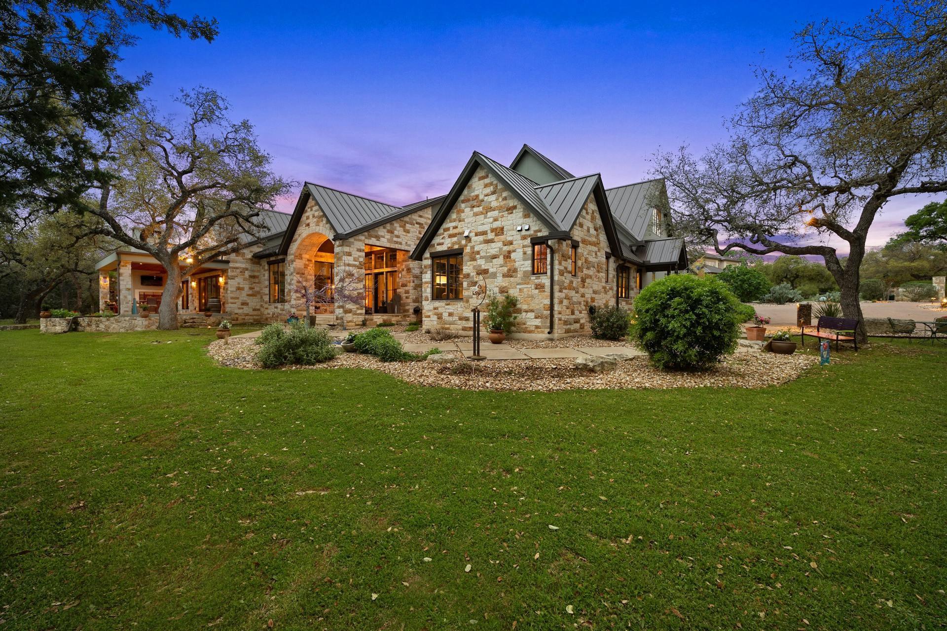 1330 Ranchers Club LN