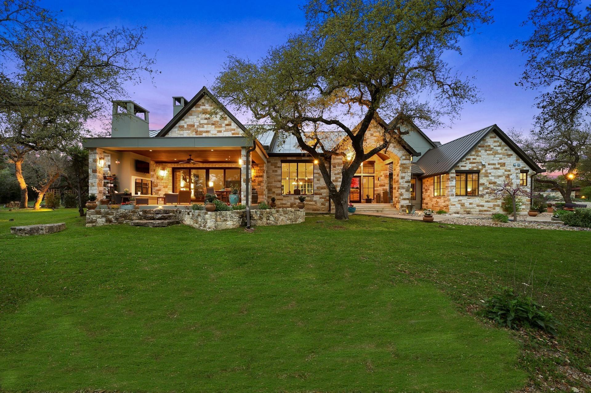 1330 Ranchers Club LN