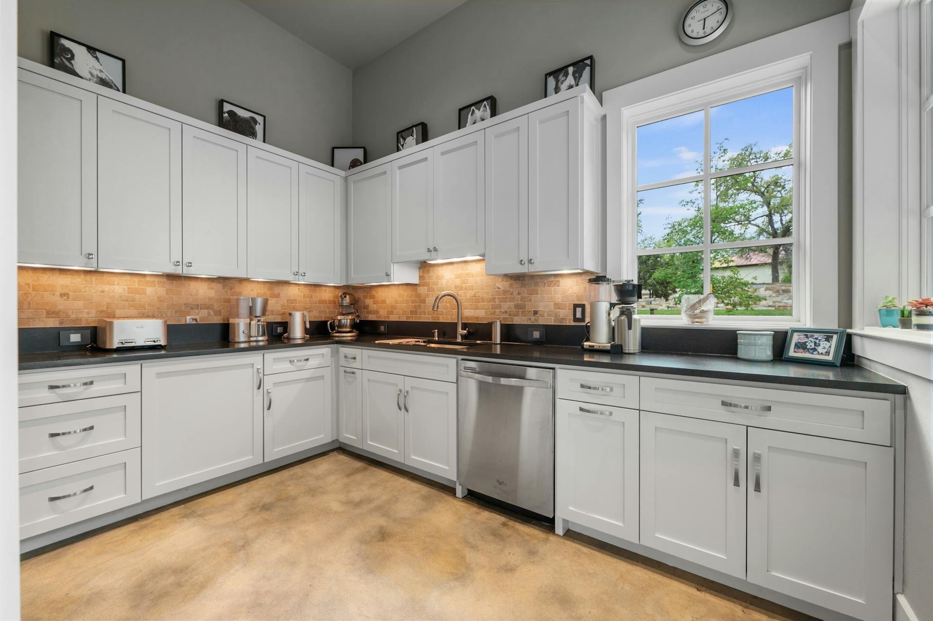 1330 Ranchers Club LN