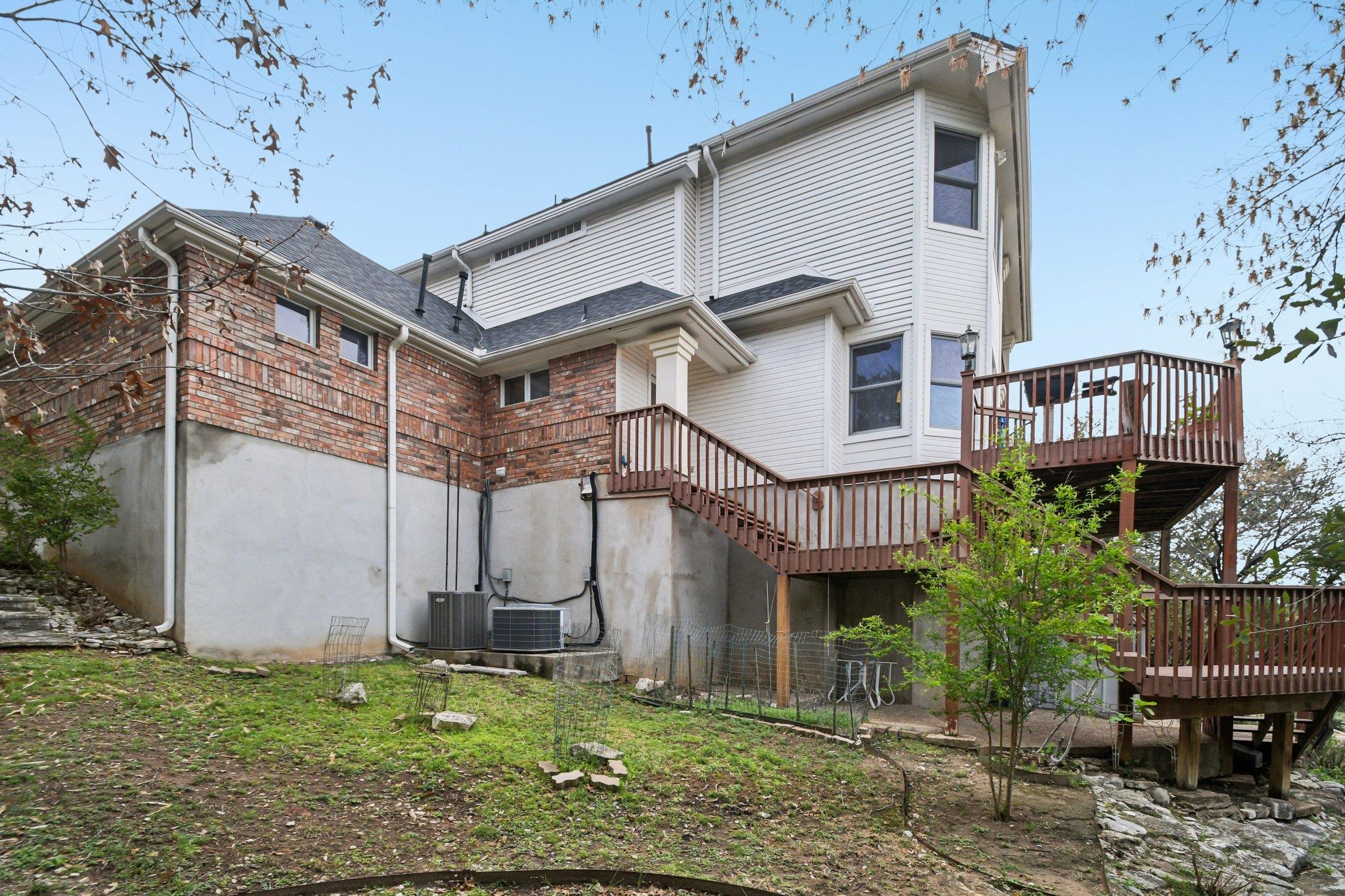 5902 Down Valley CT