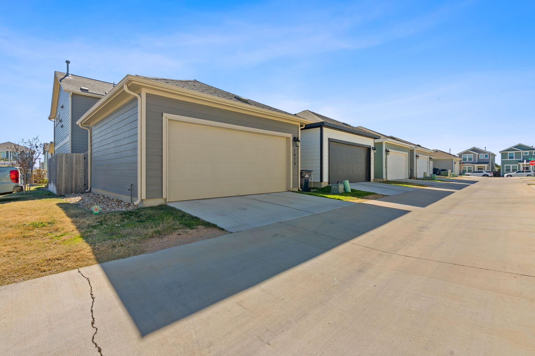 1828 Arendale DR