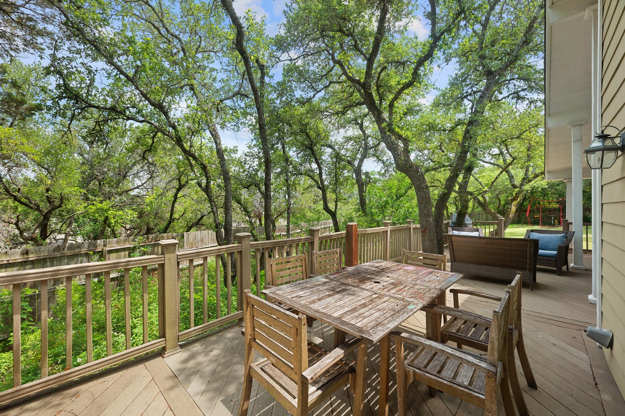1211 Falcon Ledge DR