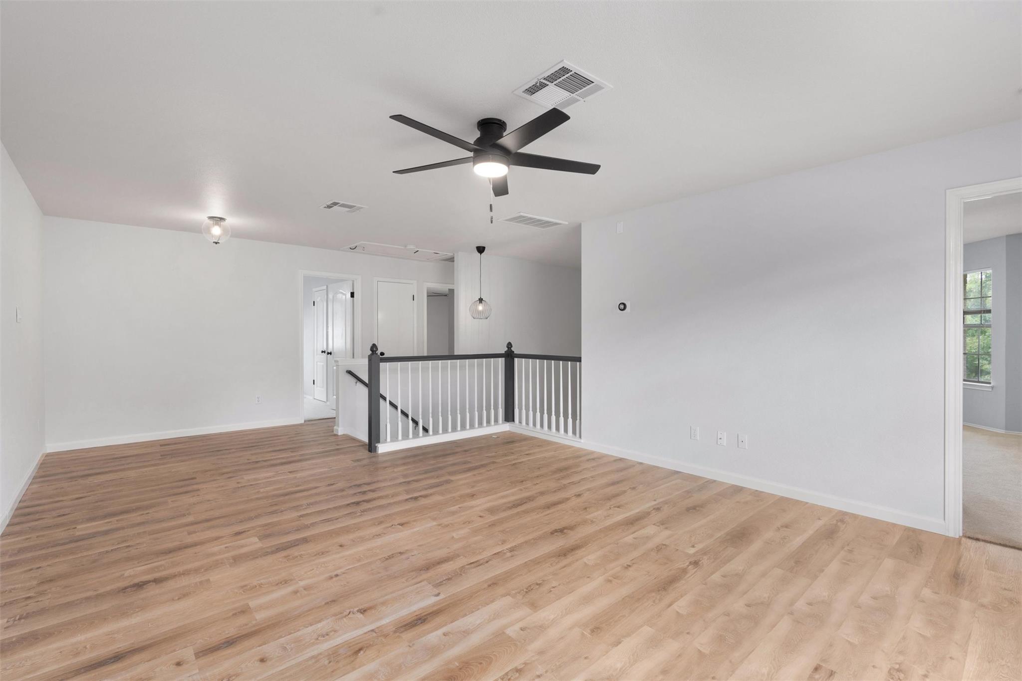 3817 Newland DR