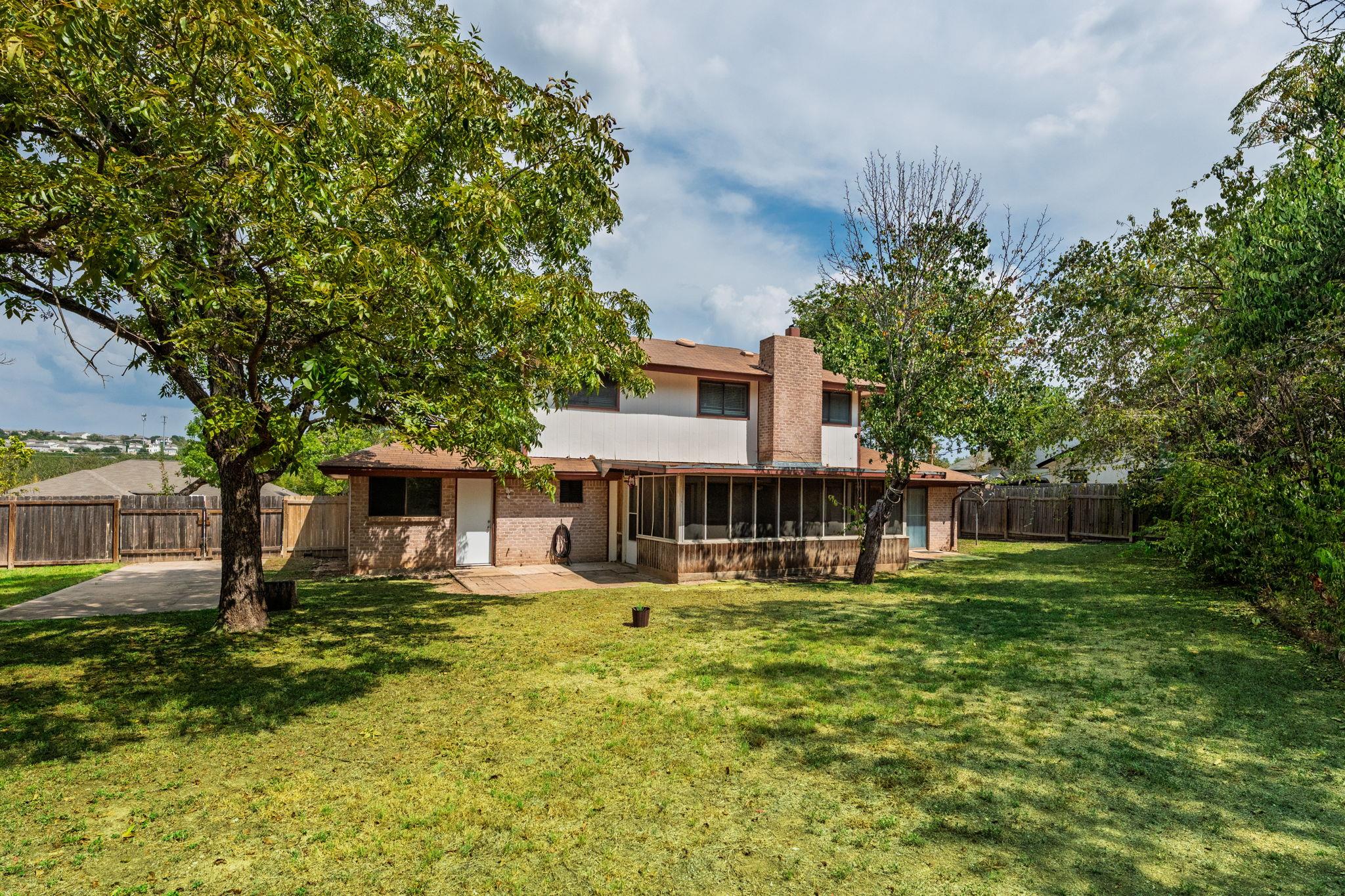 7505 Hill Meadow CIR