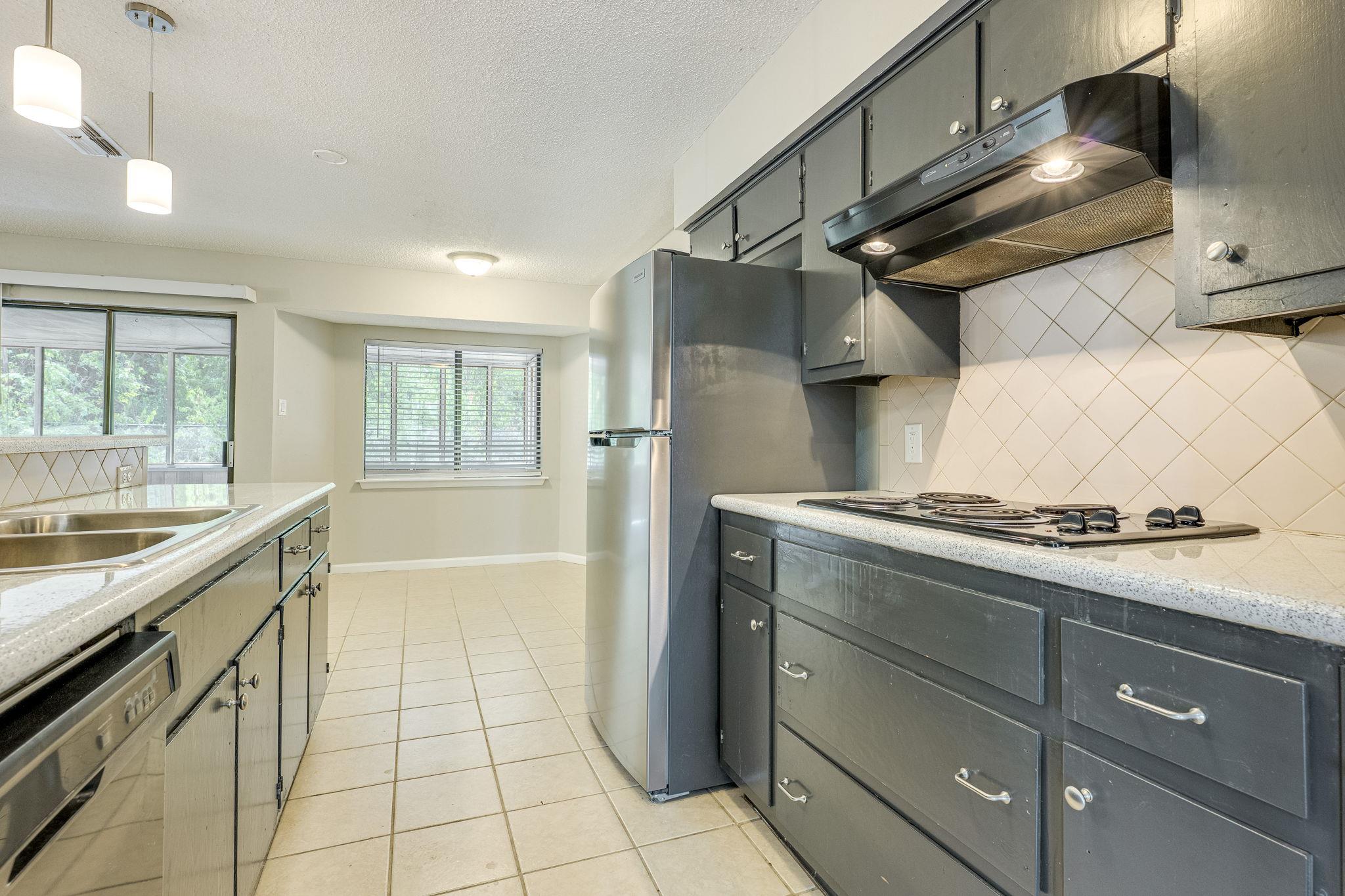 7505 Hill Meadow CIR