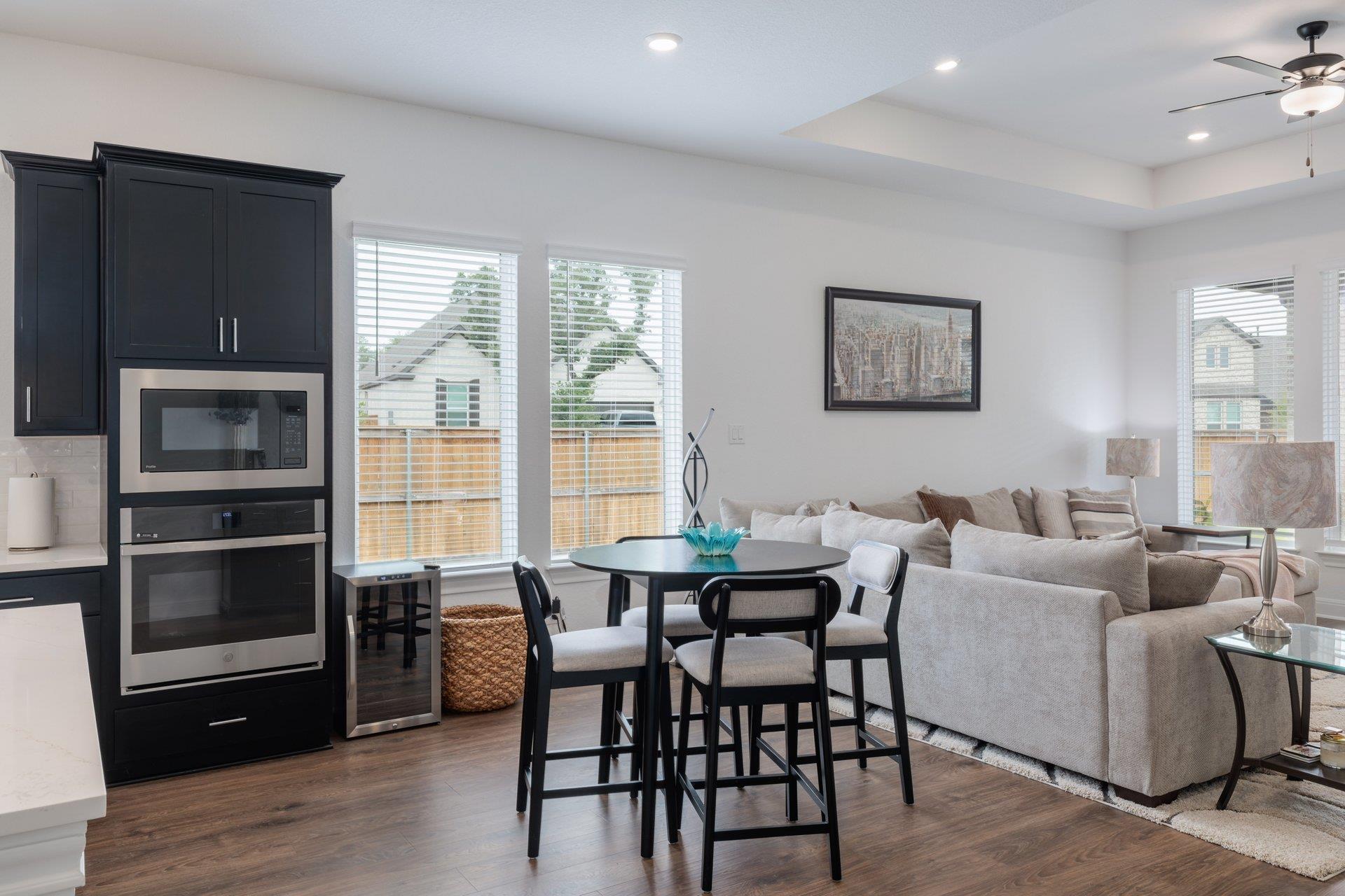 1236 Scenic Green LOOP