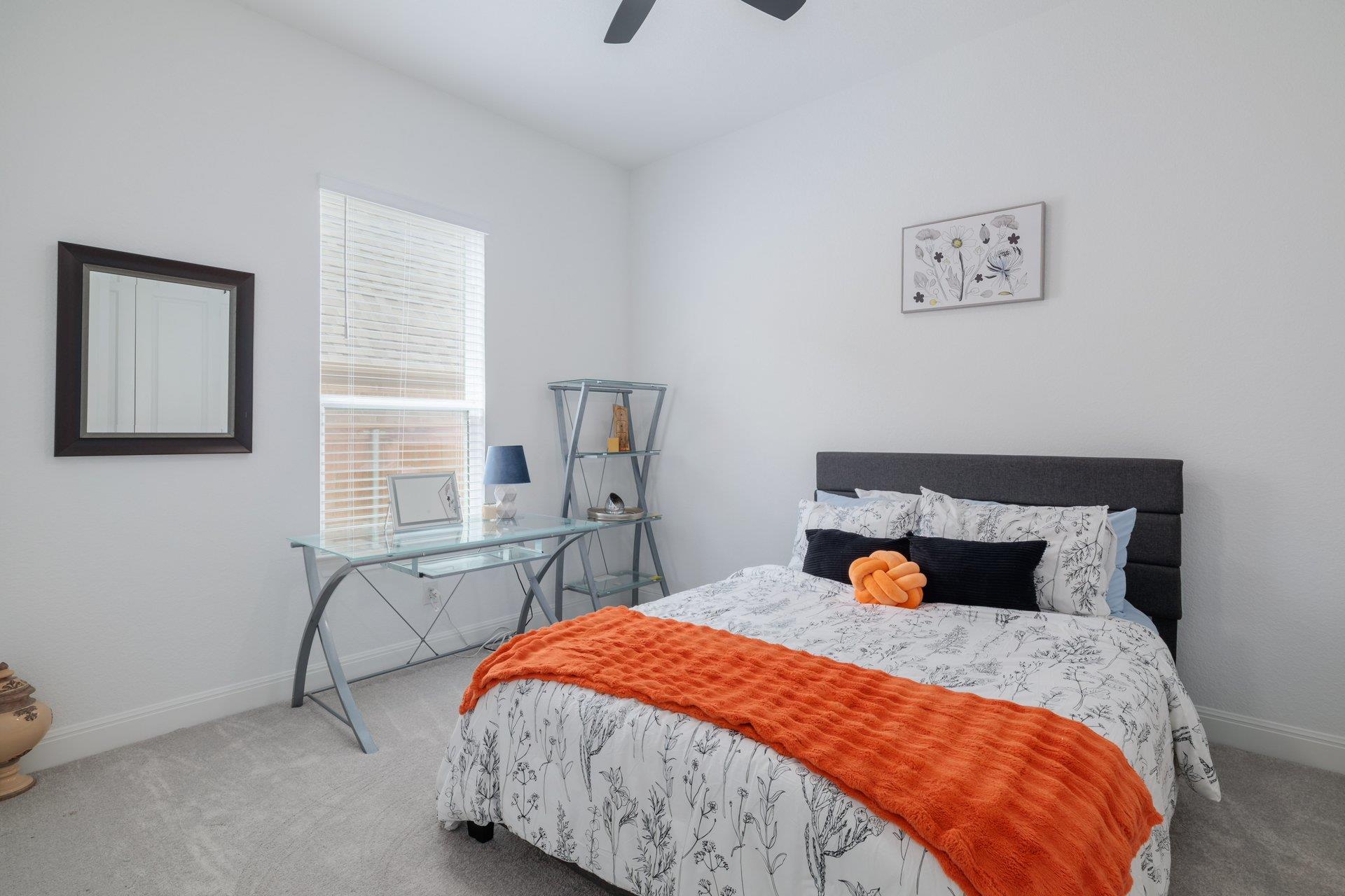 1236 Scenic Green LOOP