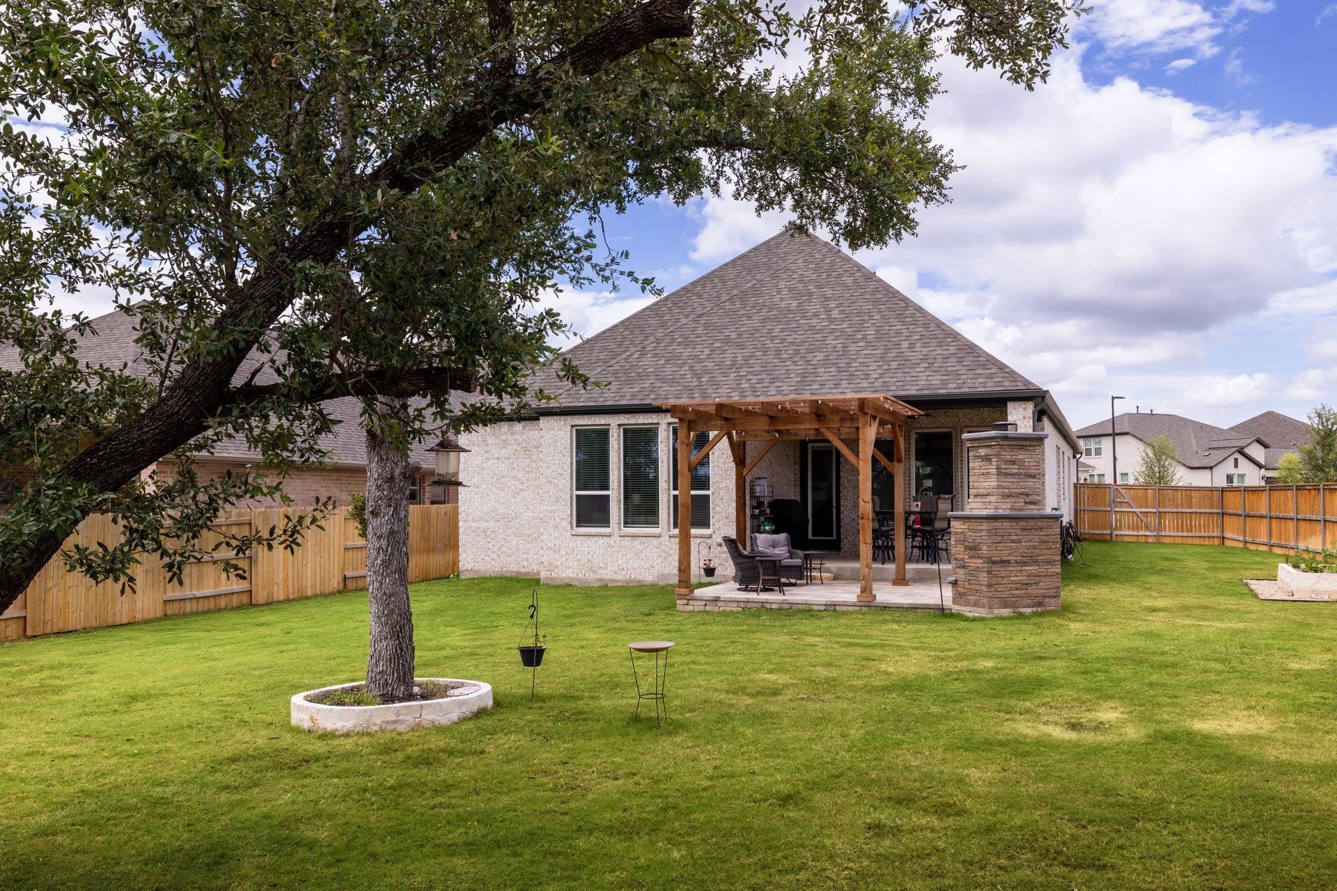 1236 Scenic Green LOOP