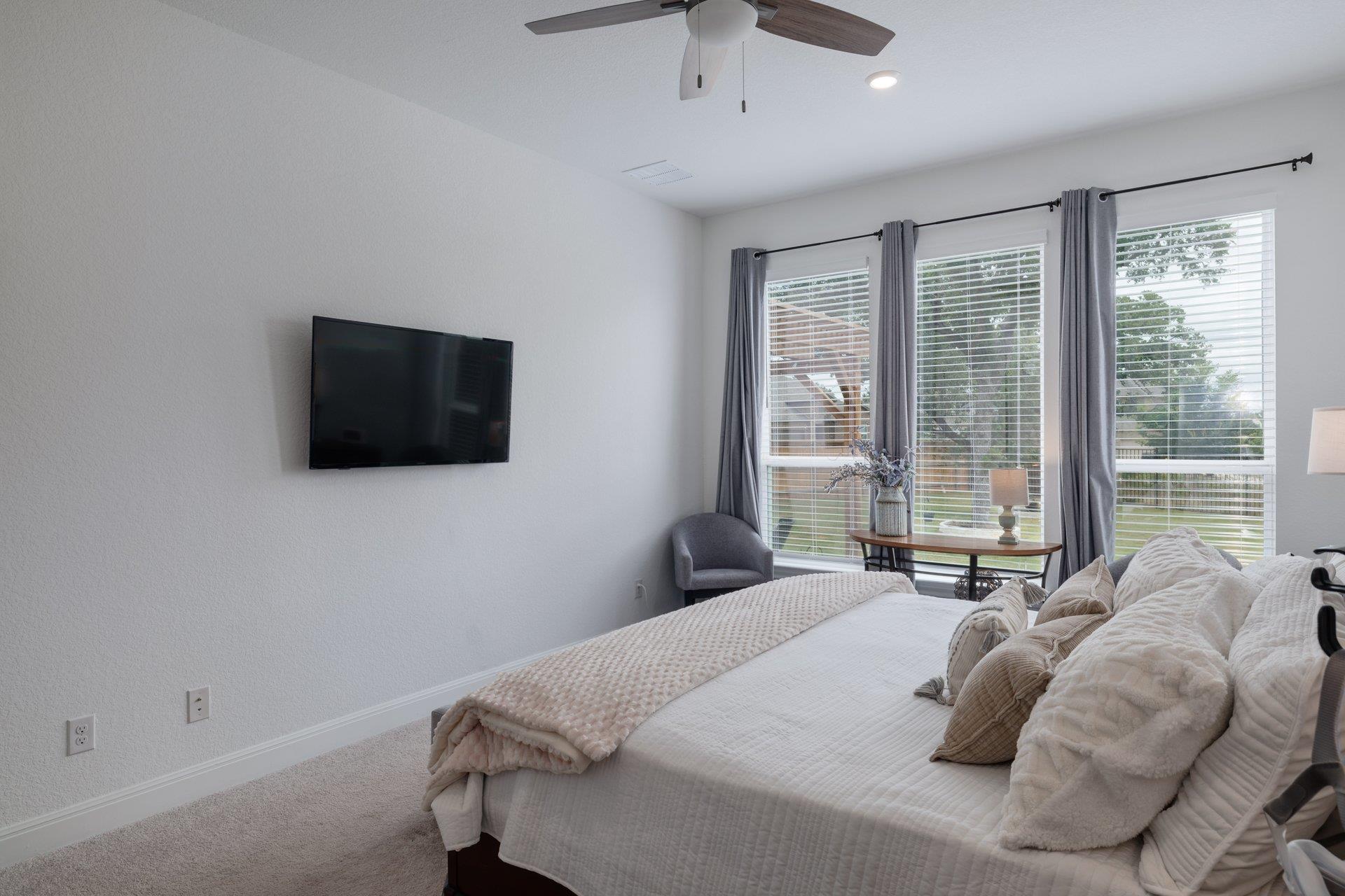 1236 Scenic Green LOOP