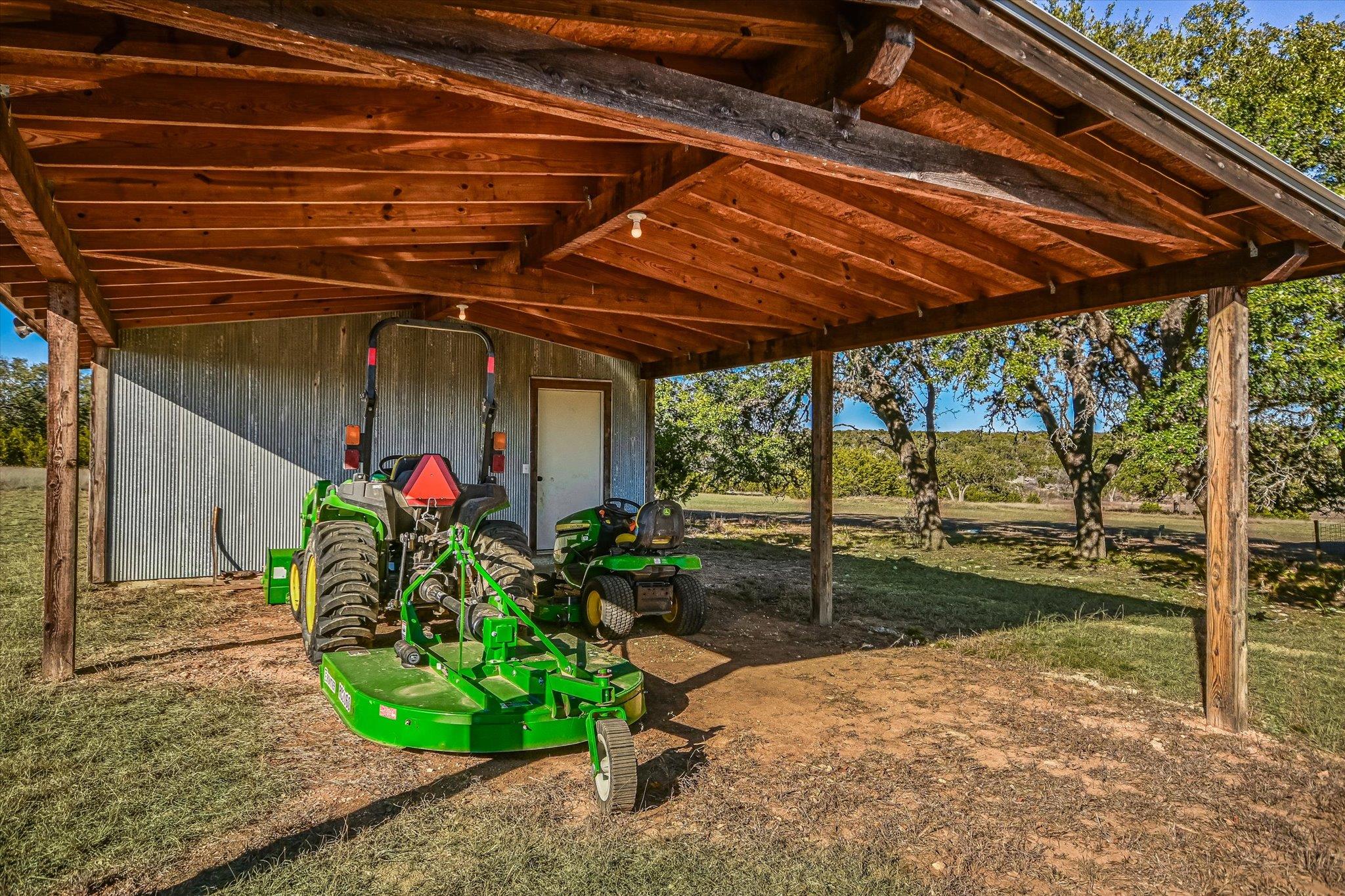 4698 FISCHER STORE RD