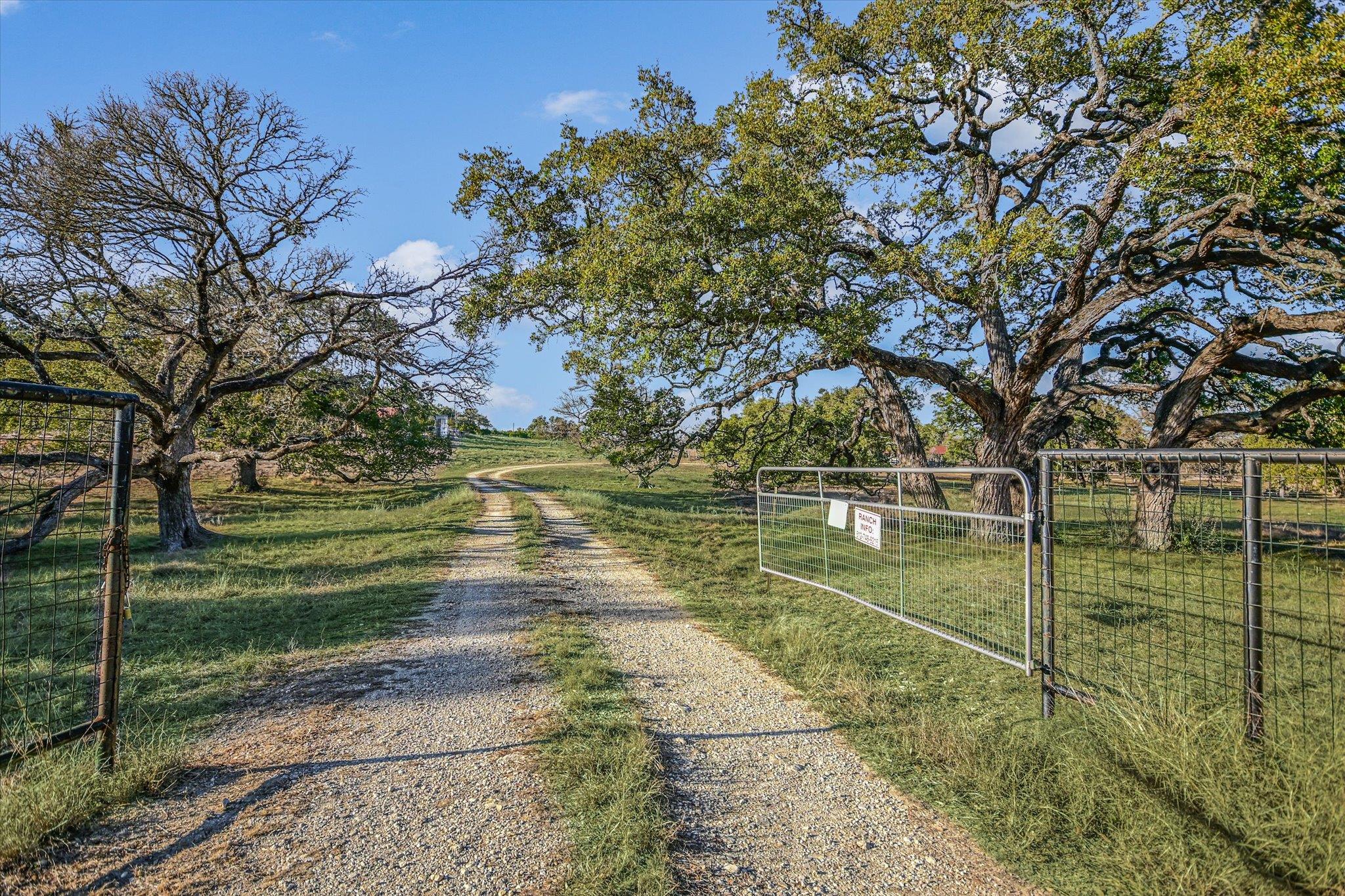 4698 FISCHER STORE RD