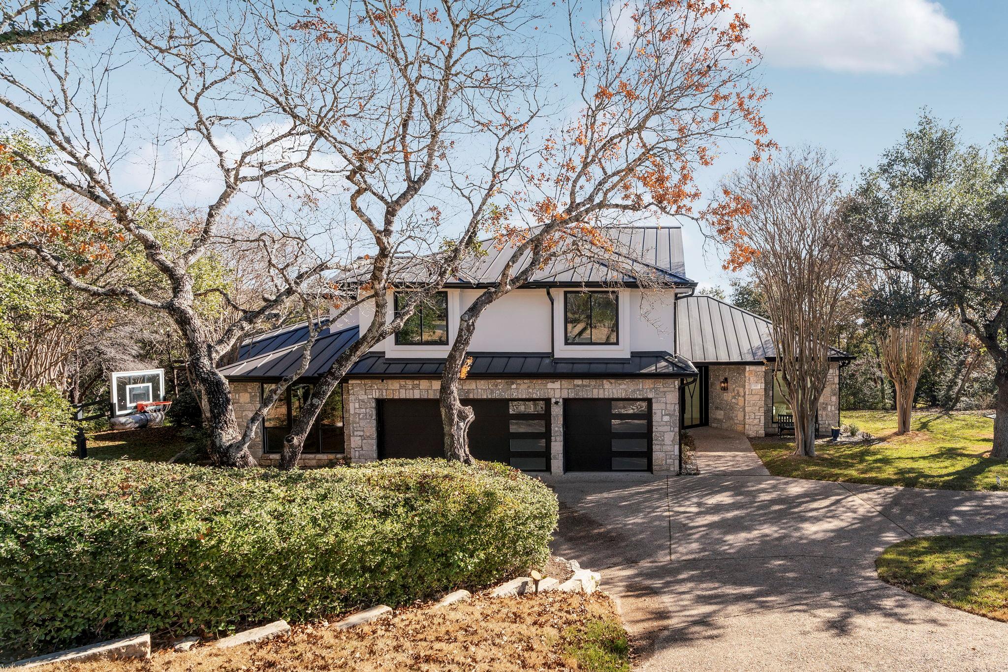701 Furlong DR