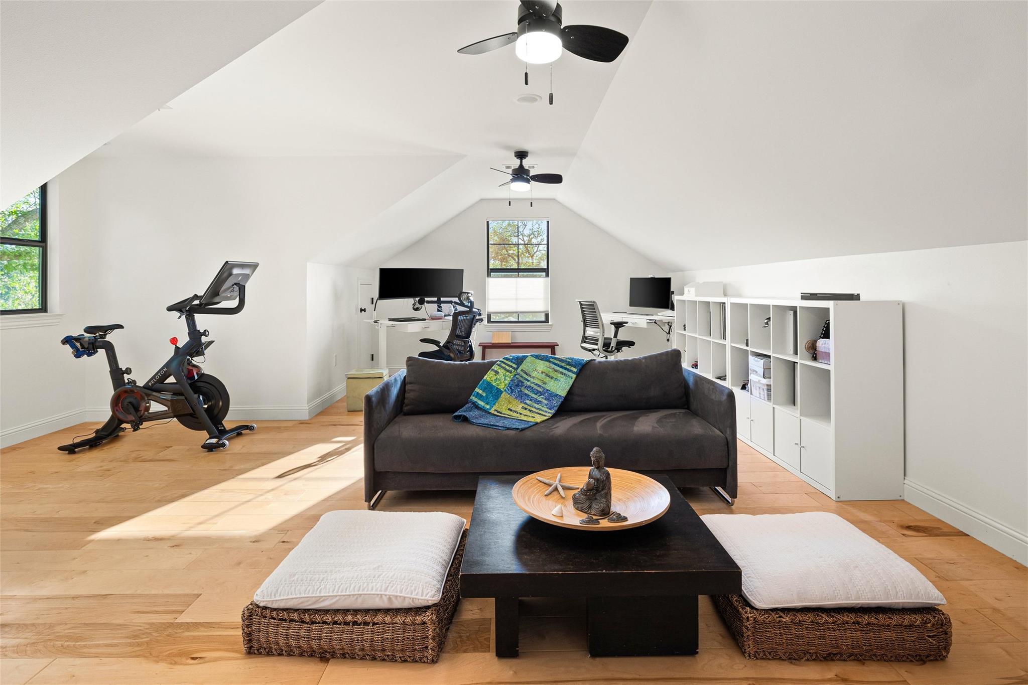 10721 Fountainbleu CIR