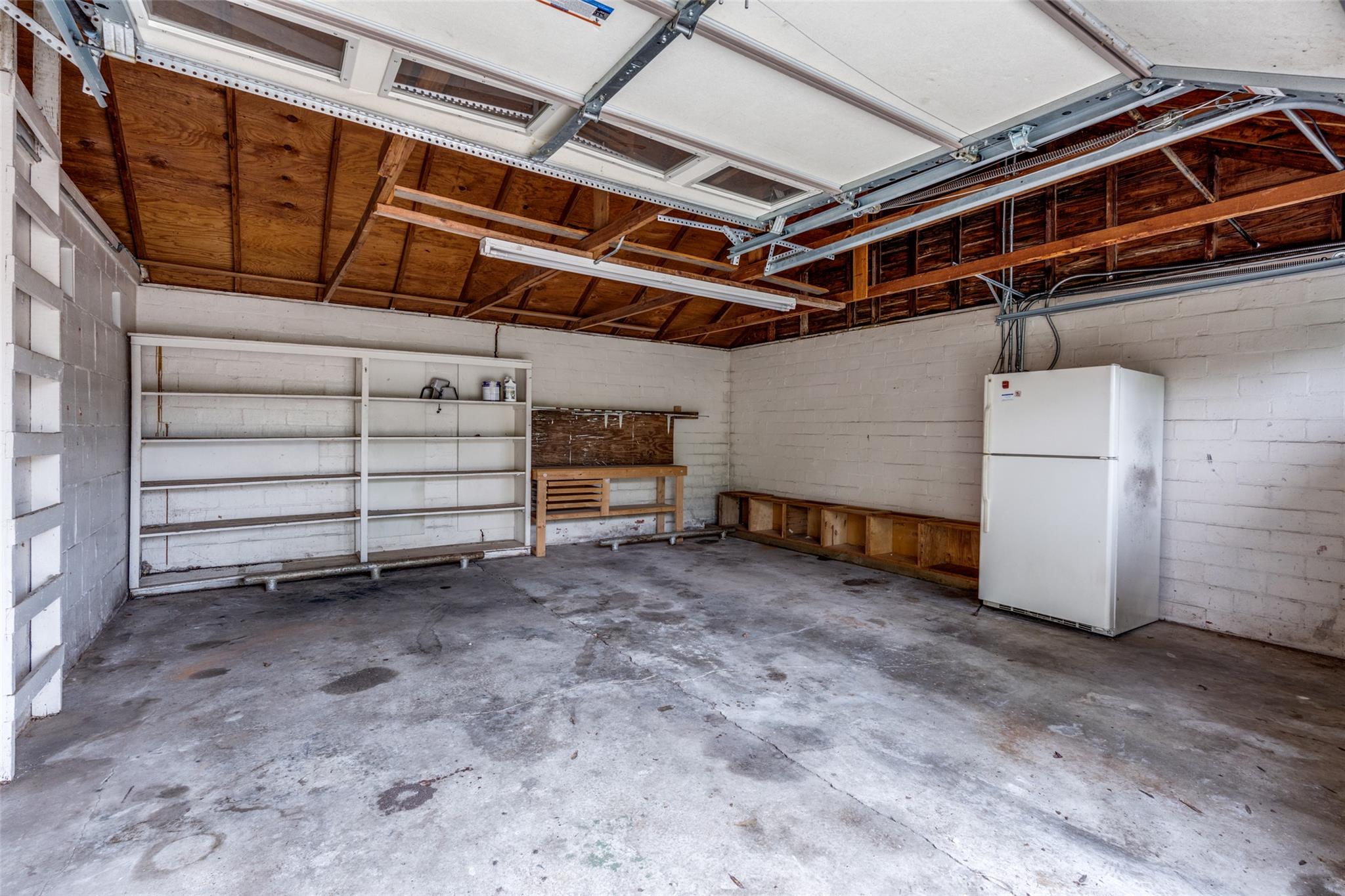 520 S Pecan Ave