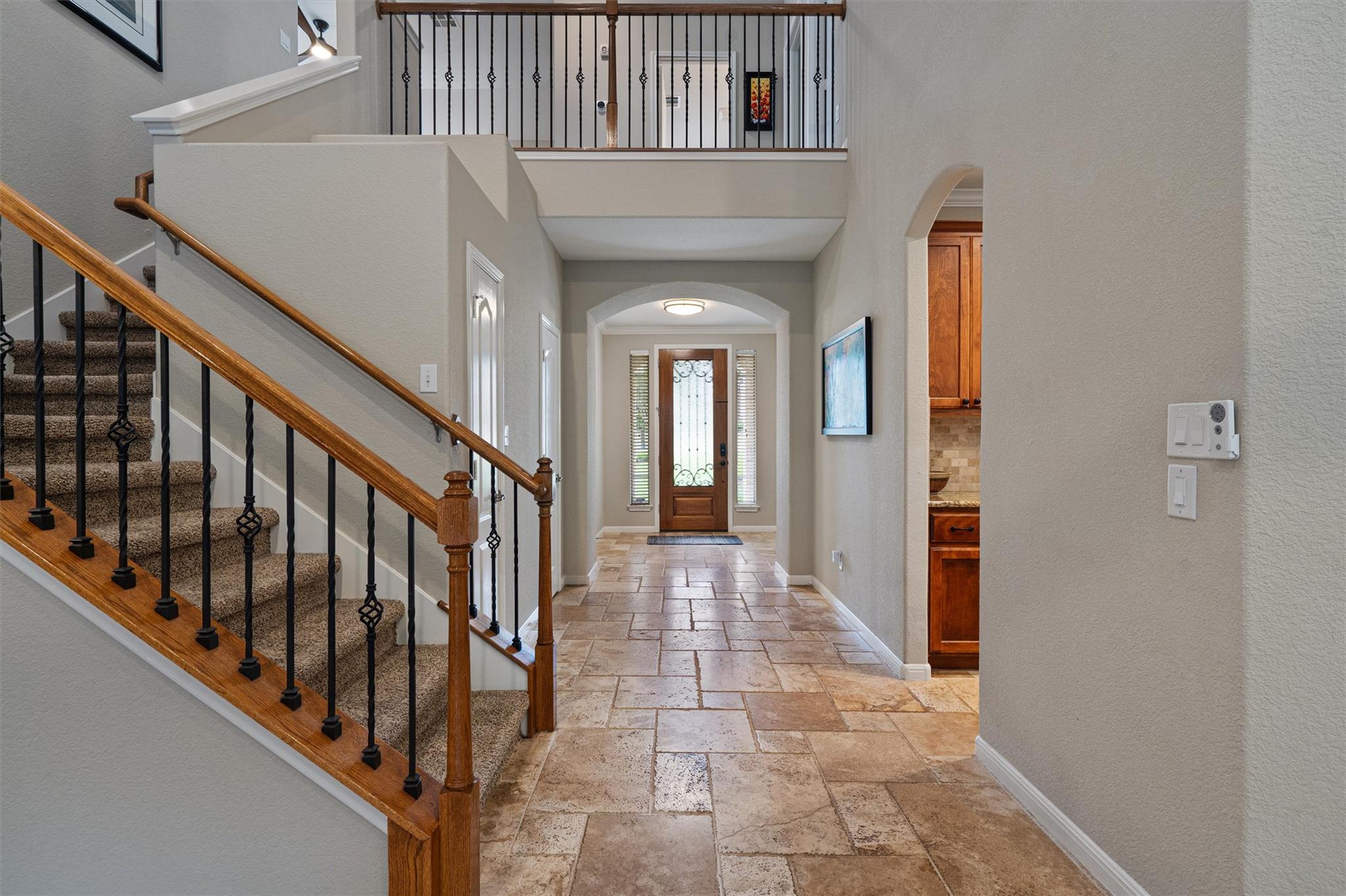 6906 Covered Bridge DR