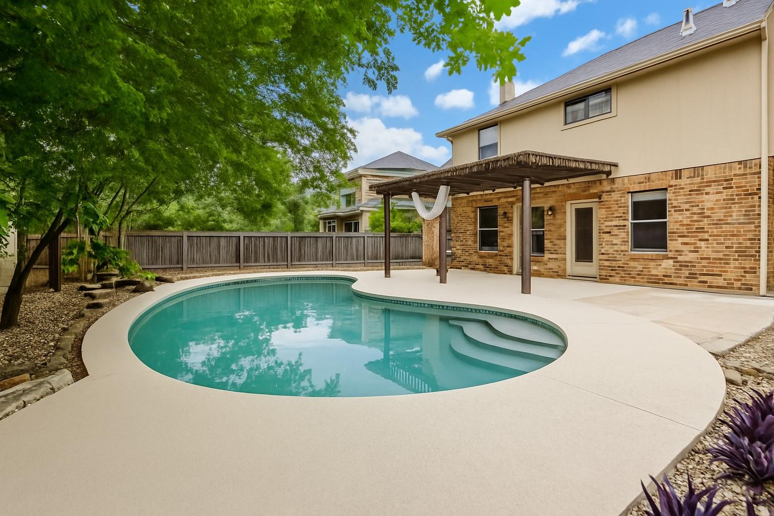 9007 SW Tweed Berwick DR