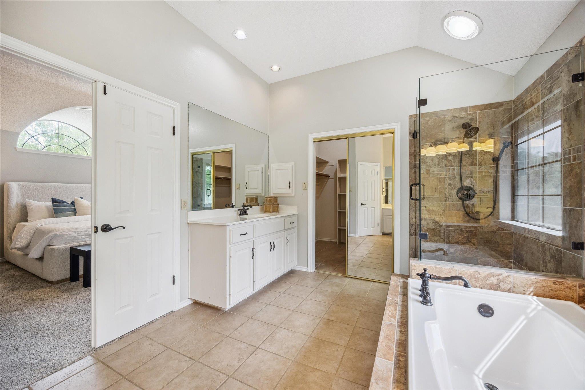 9007 SW Tweed Berwick DR