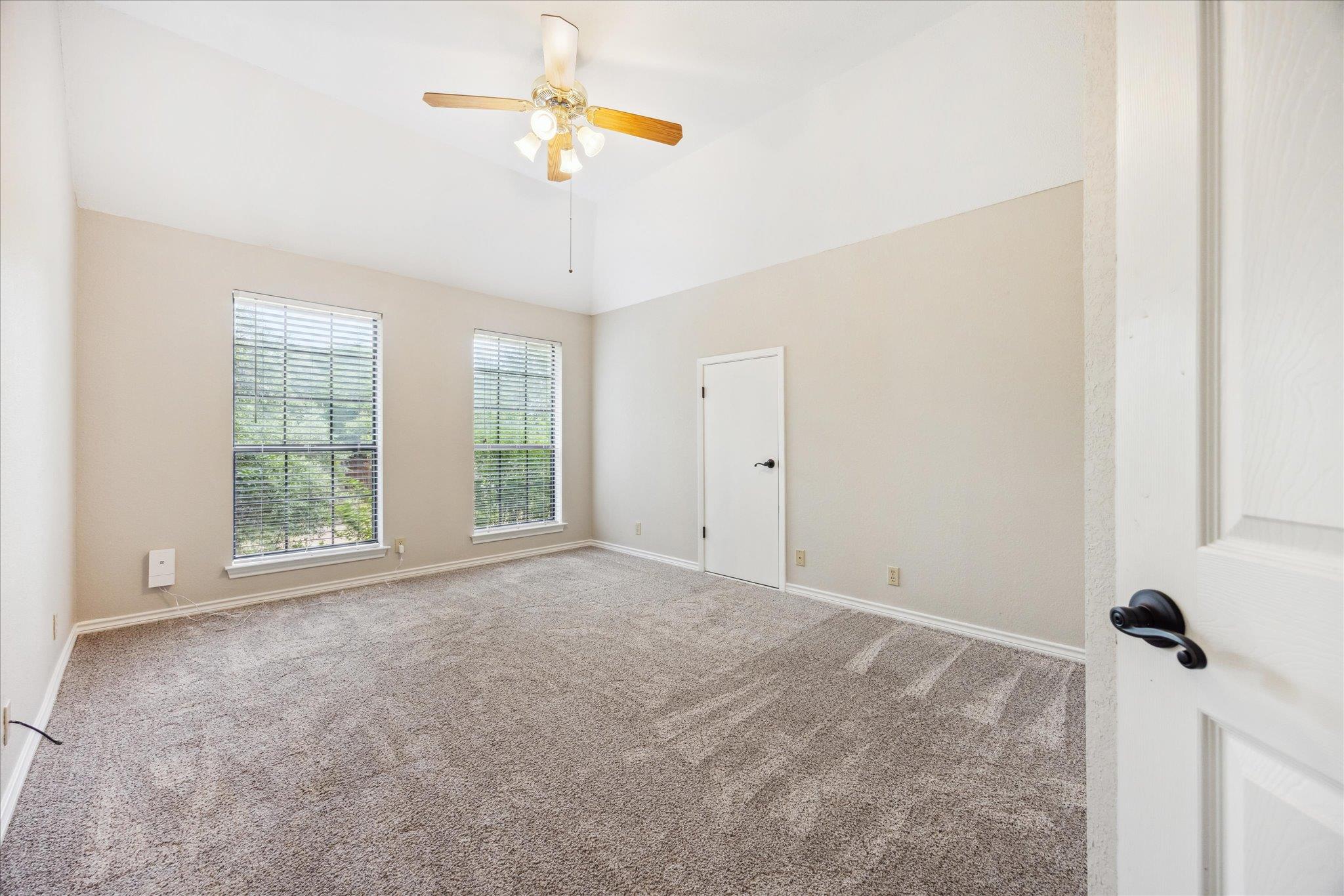 9007 SW Tweed Berwick DR