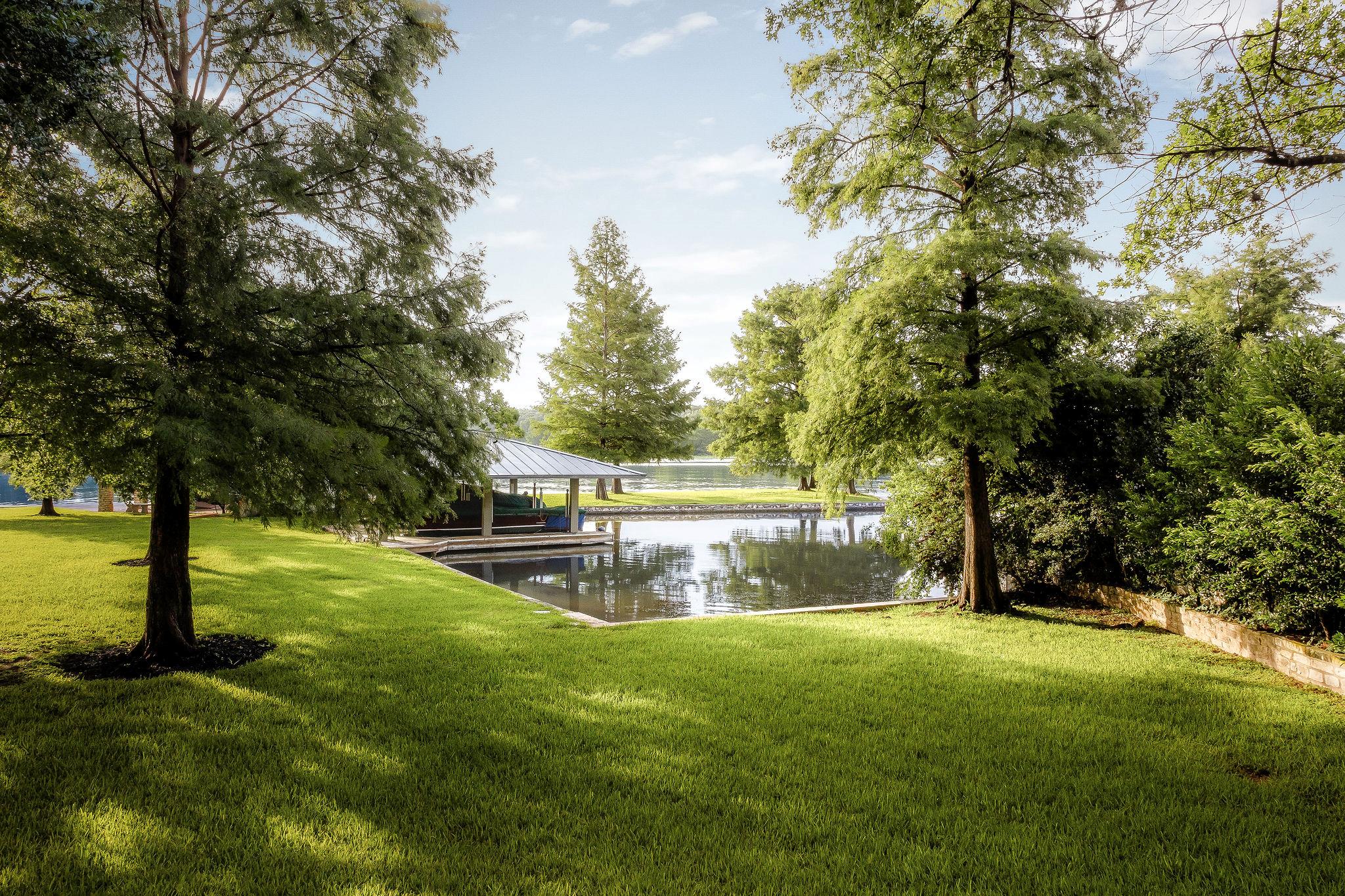 2905 Westlake CV