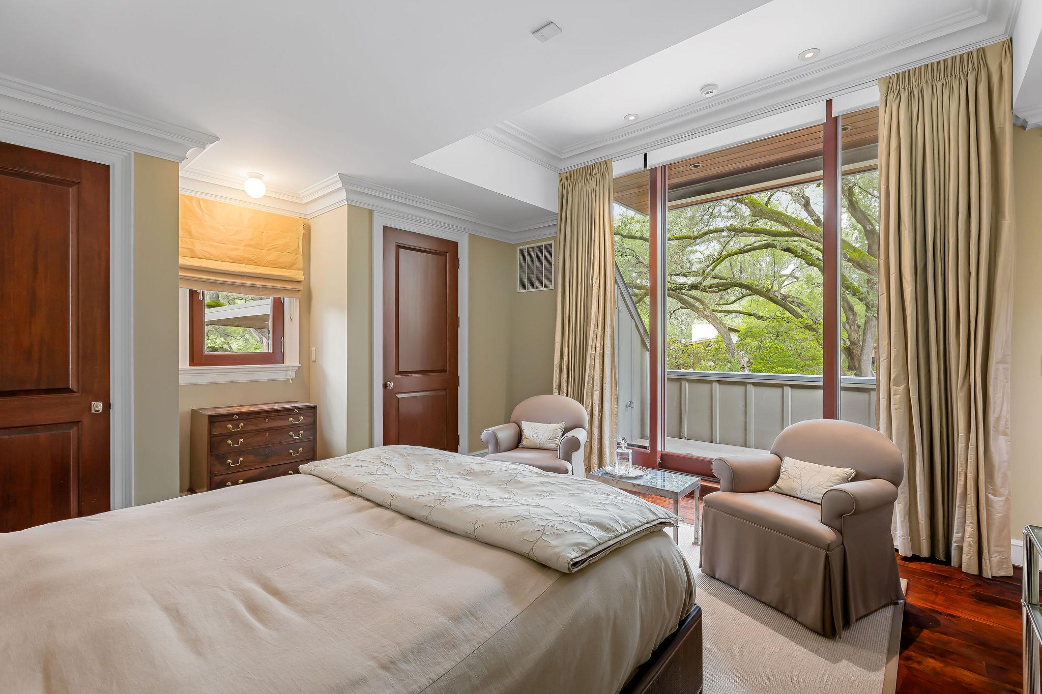 2905 Westlake CV
