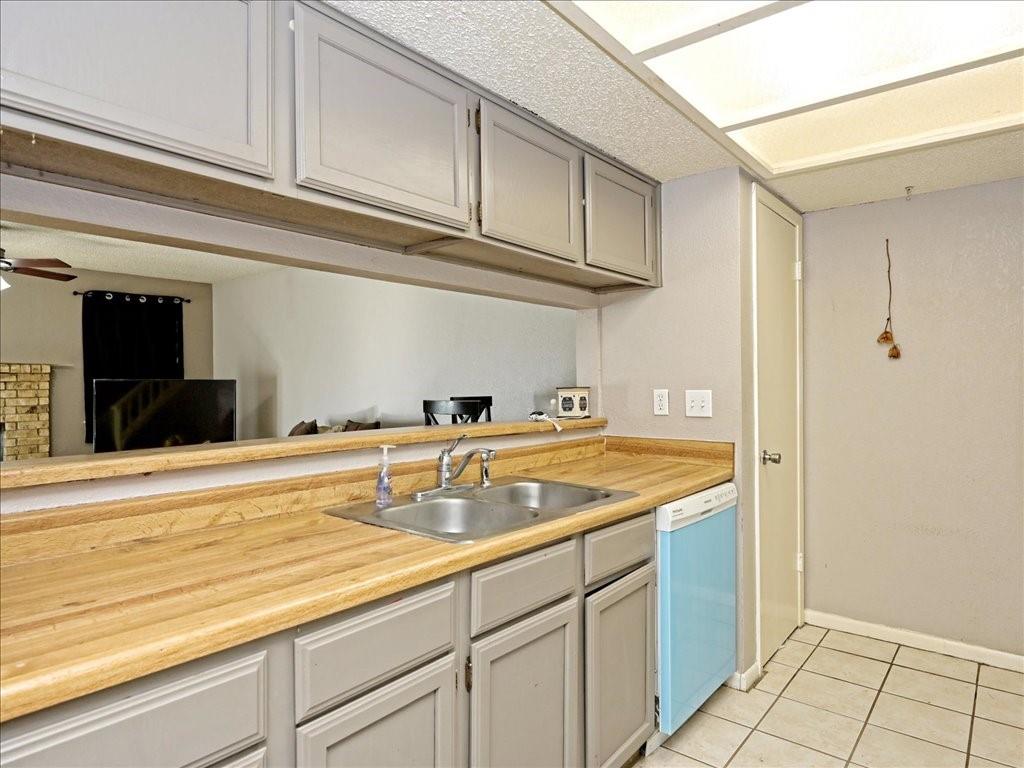 7825 Beauregard CIR # 26