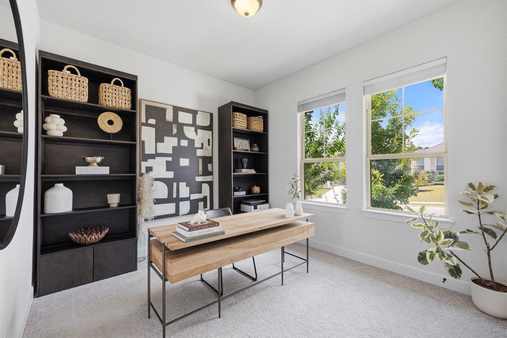 6320 Empresa DR