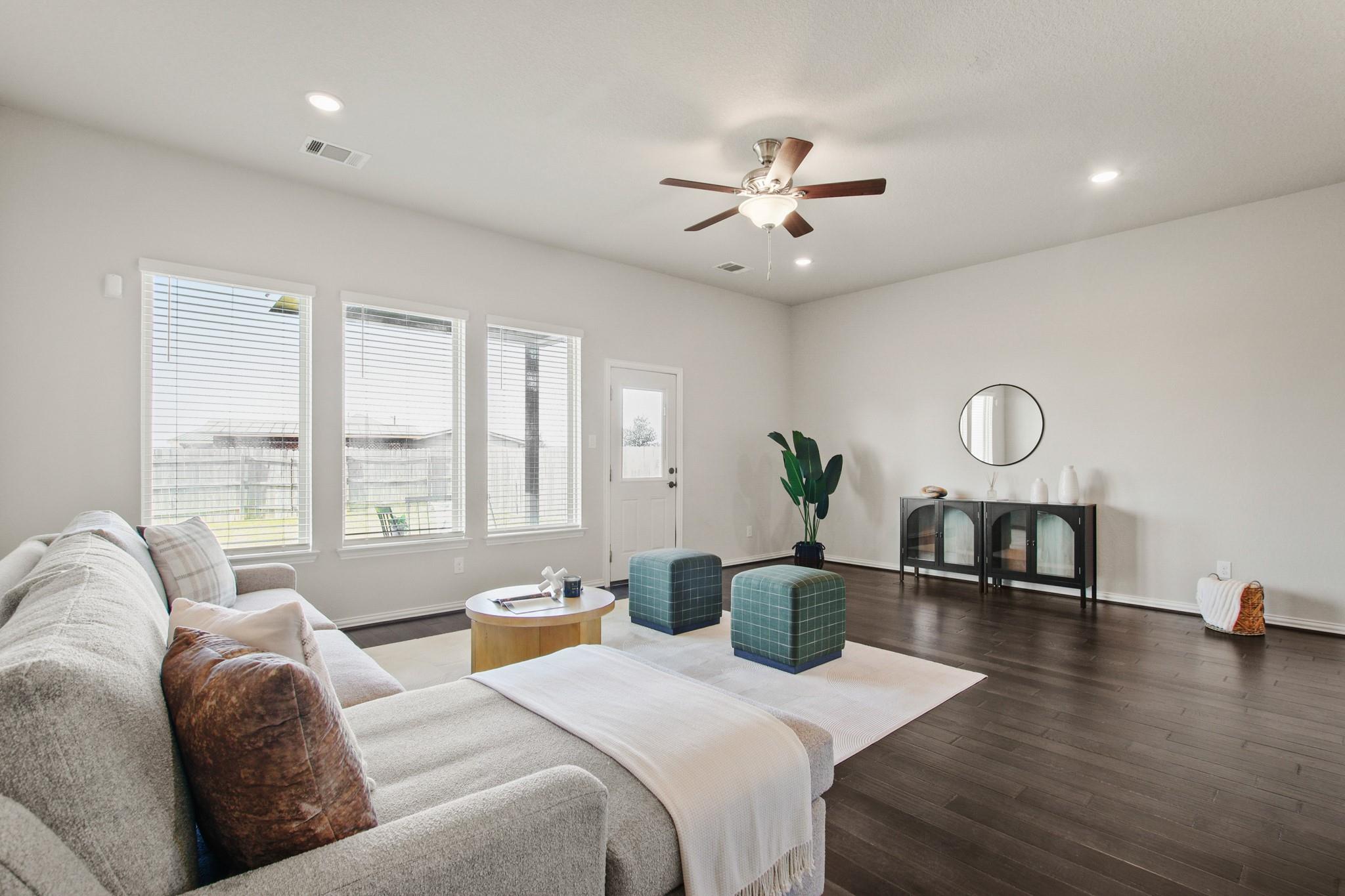 6831 Catania LOOP, Round Rock