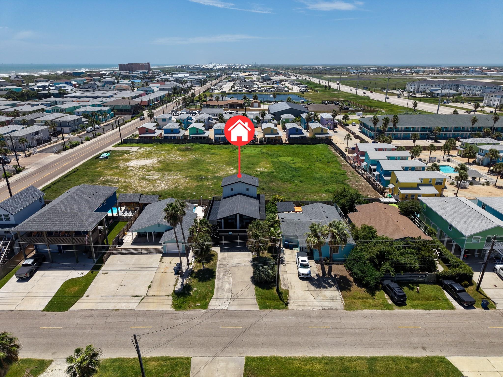 500 Royal Palm LN