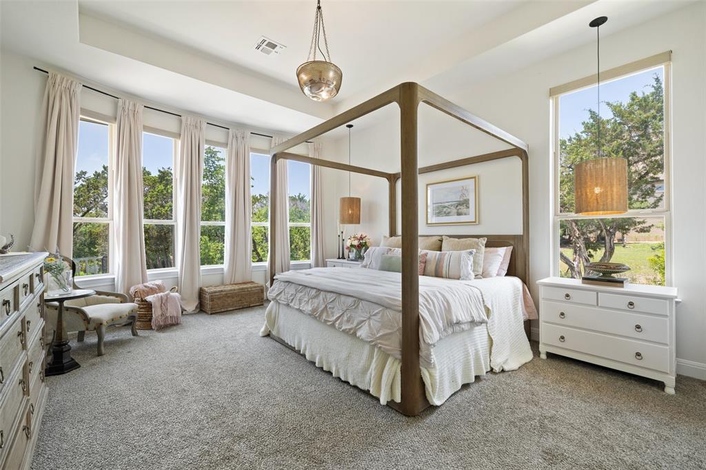 5116 Diamante DR